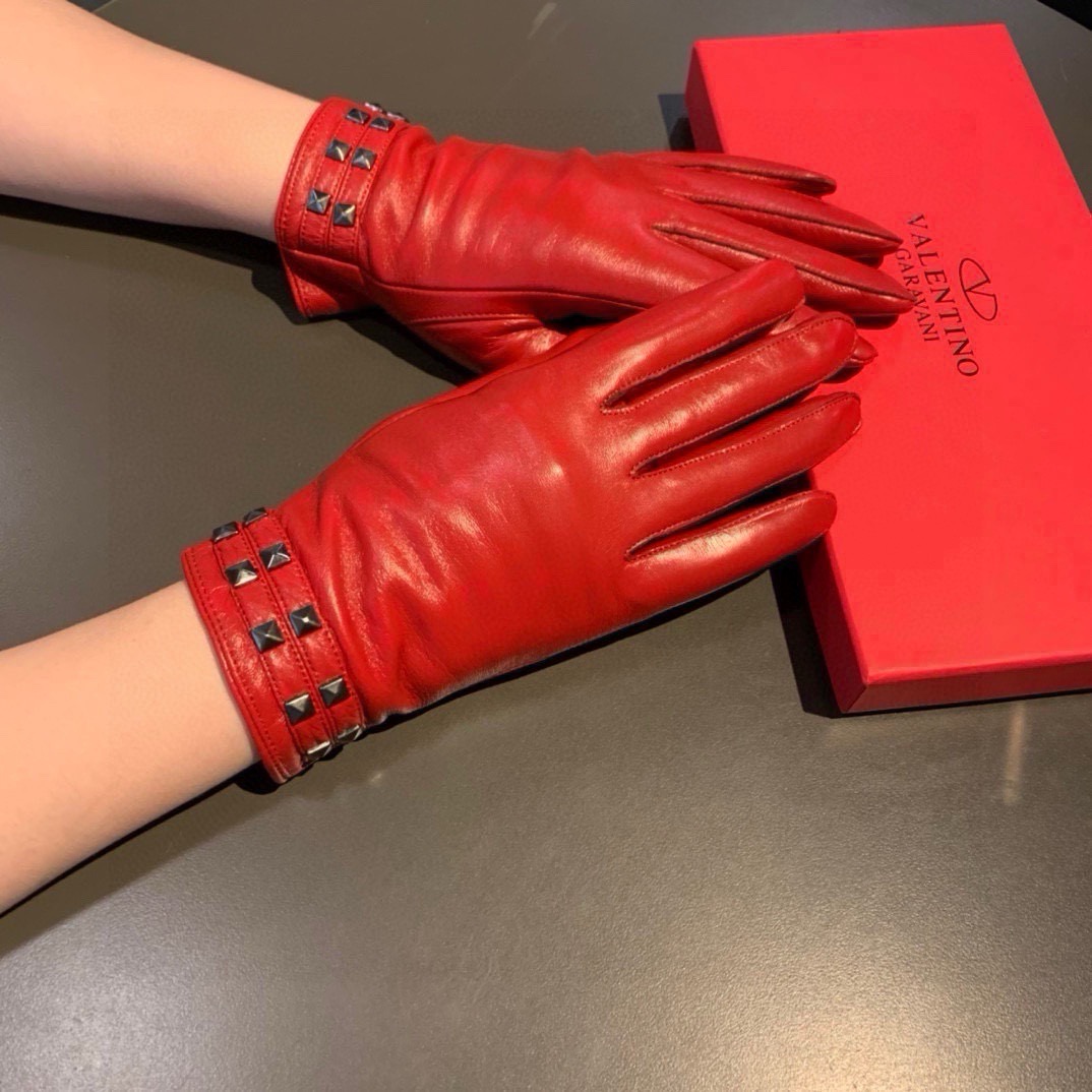 Cheap Gloves in 220589, $45 USD- [IB220589] - Replica Gloves