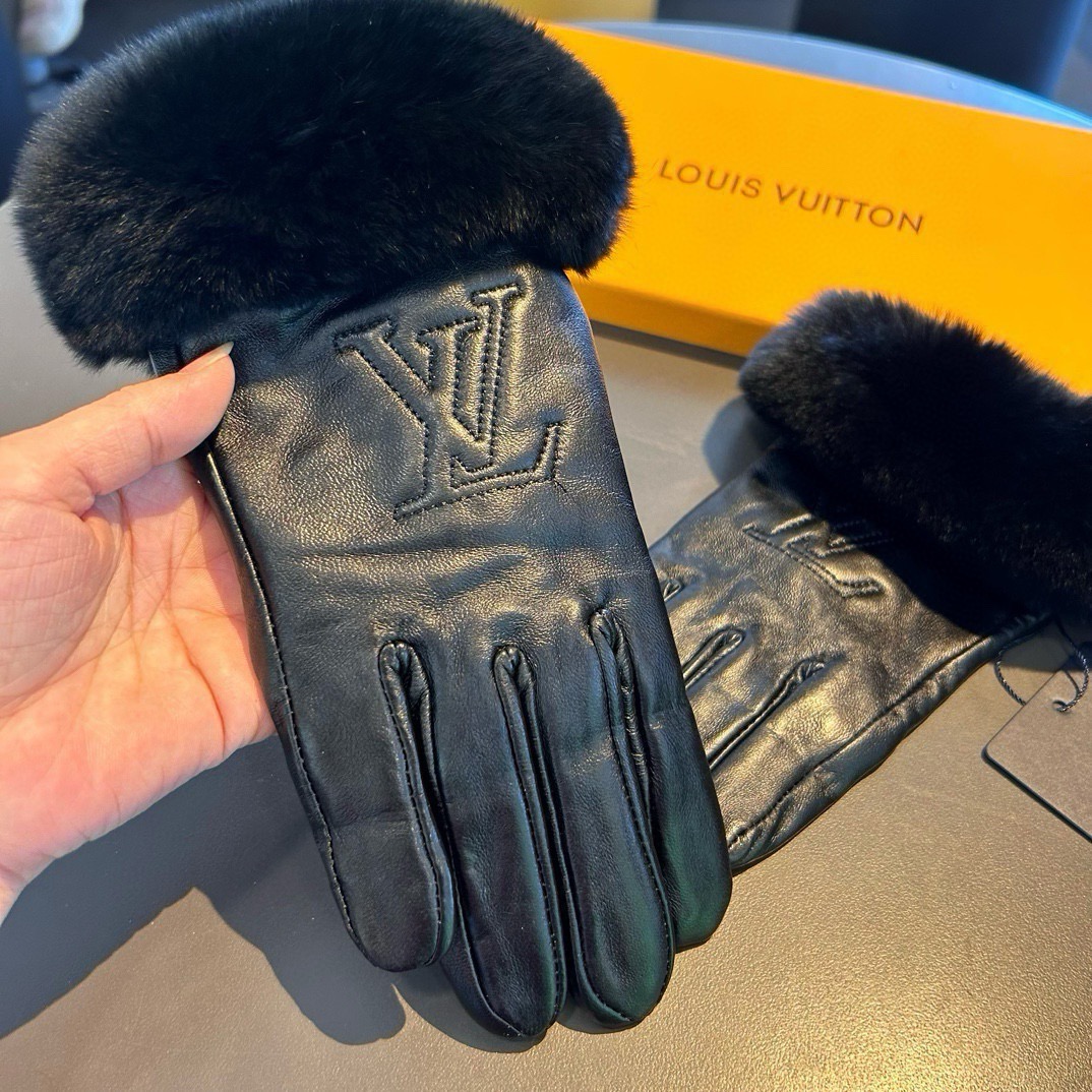 Cheap Gloves in 220597, $45 USD- [IB220597] - Replica Gloves