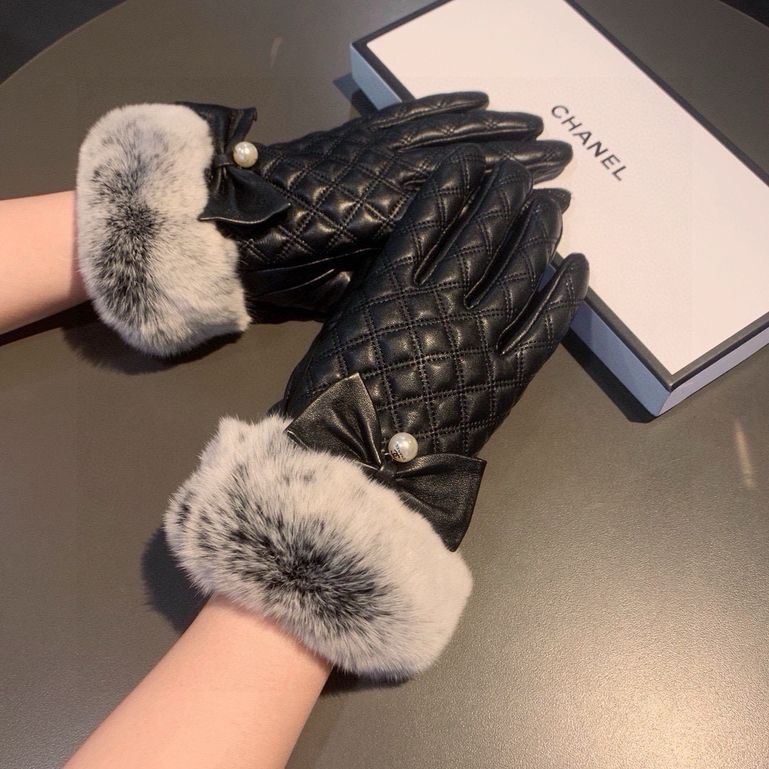 Cheap Gloves in 220600, $45 USD- [IB220600] - Replica Gloves