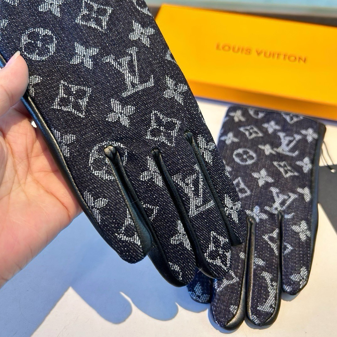 Cheap Gloves in 220602, $45 USD- [IB220602] - Replica Gloves