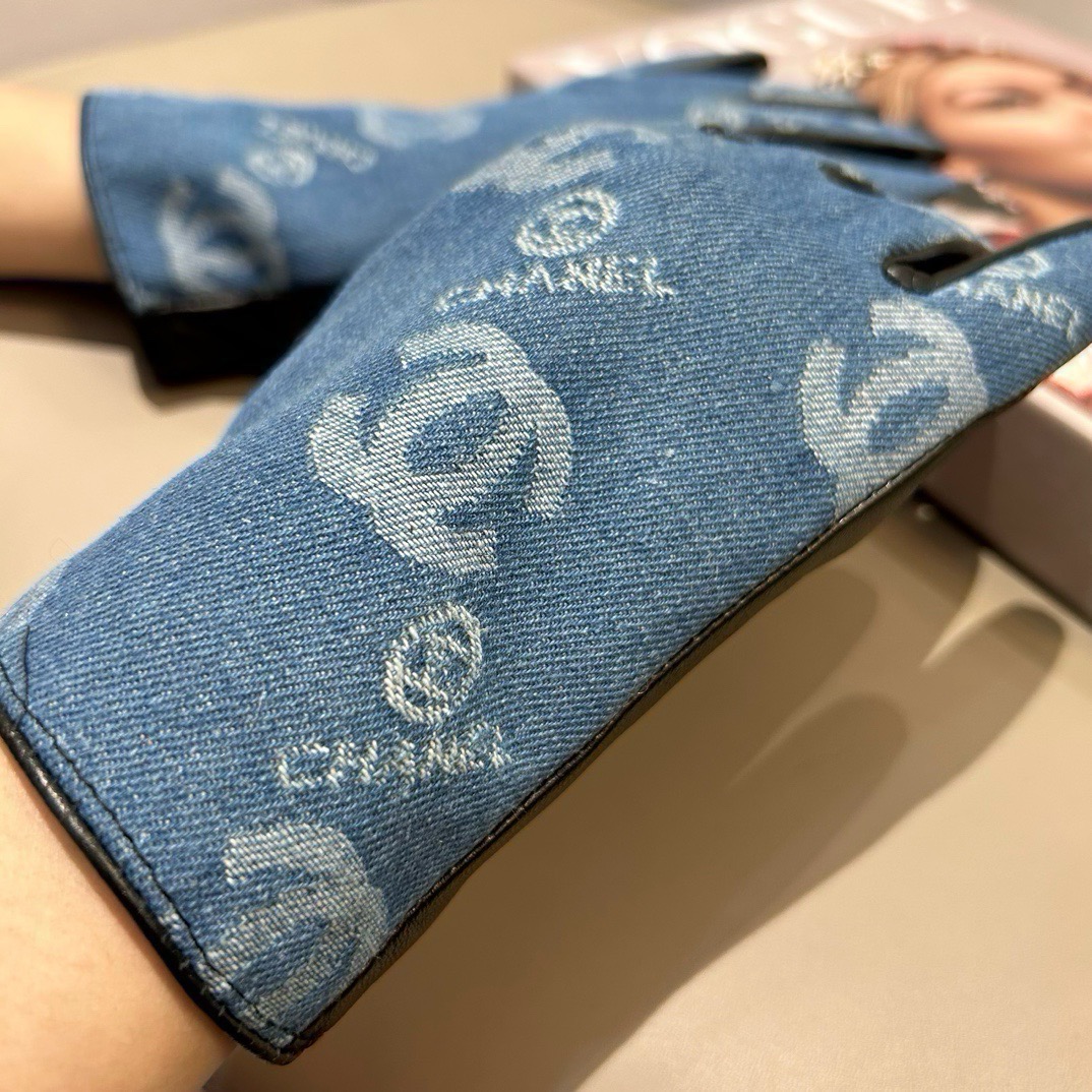 Cheap Gloves in 220604, $45 USD- [IB220604] - Replica Gloves