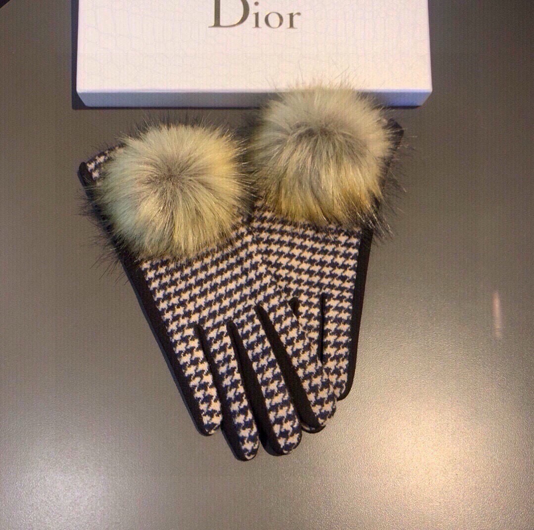 Cheap Gloves in 220615, $45 USD- [IB220615] - Replica Gloves