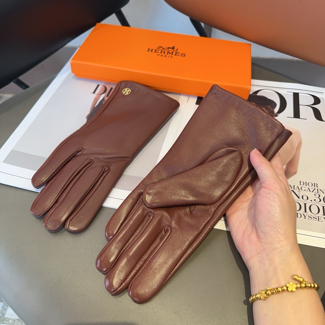 Cheap Gloves in 220630, $45 USD- [IB220630] - Replica Gloves