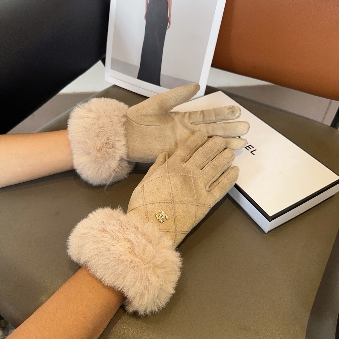 Cheap Gloves in 220636, $45 USD- [IB220636] - Replica Gloves