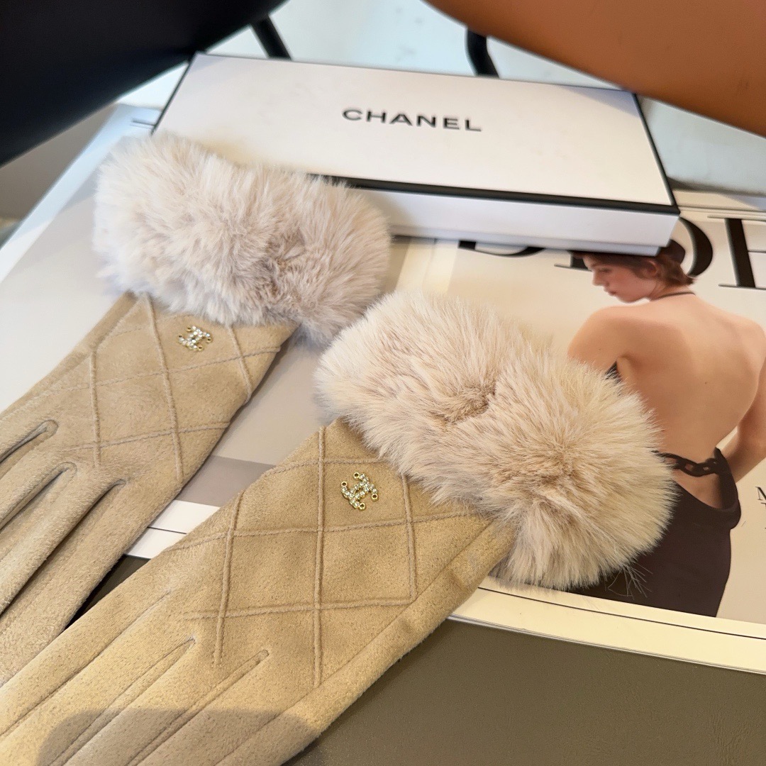 Cheap Gloves in 220636, $45 USD- [IB220636] - Replica Gloves