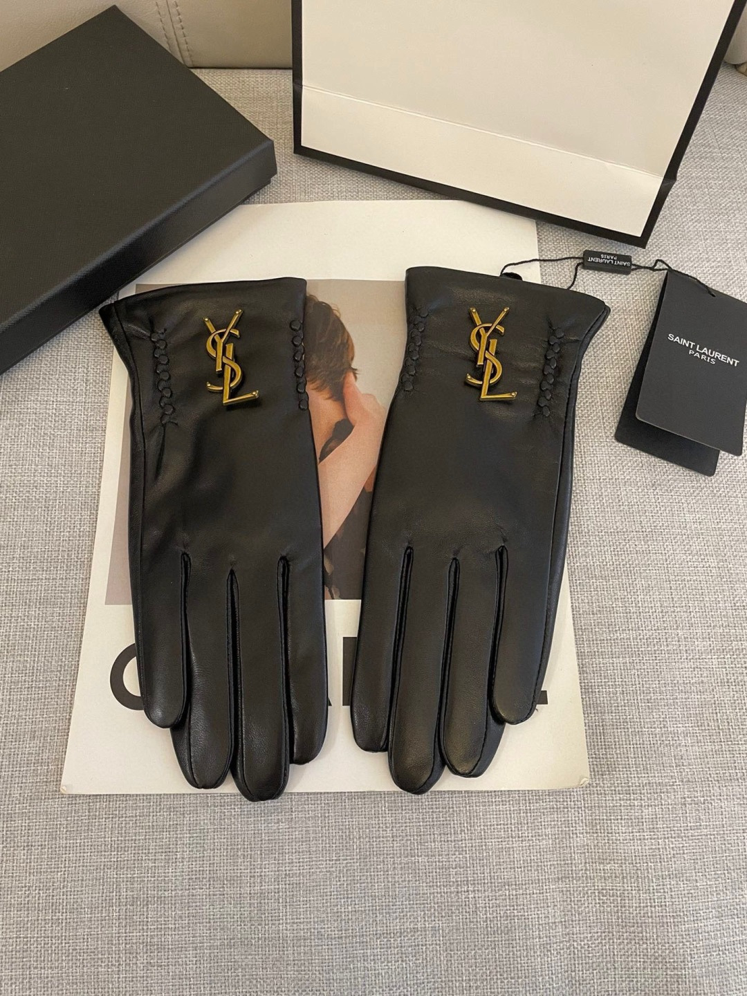 Cheap Gloves in 220641, $45 USD- [IB220641] - Replica Gloves