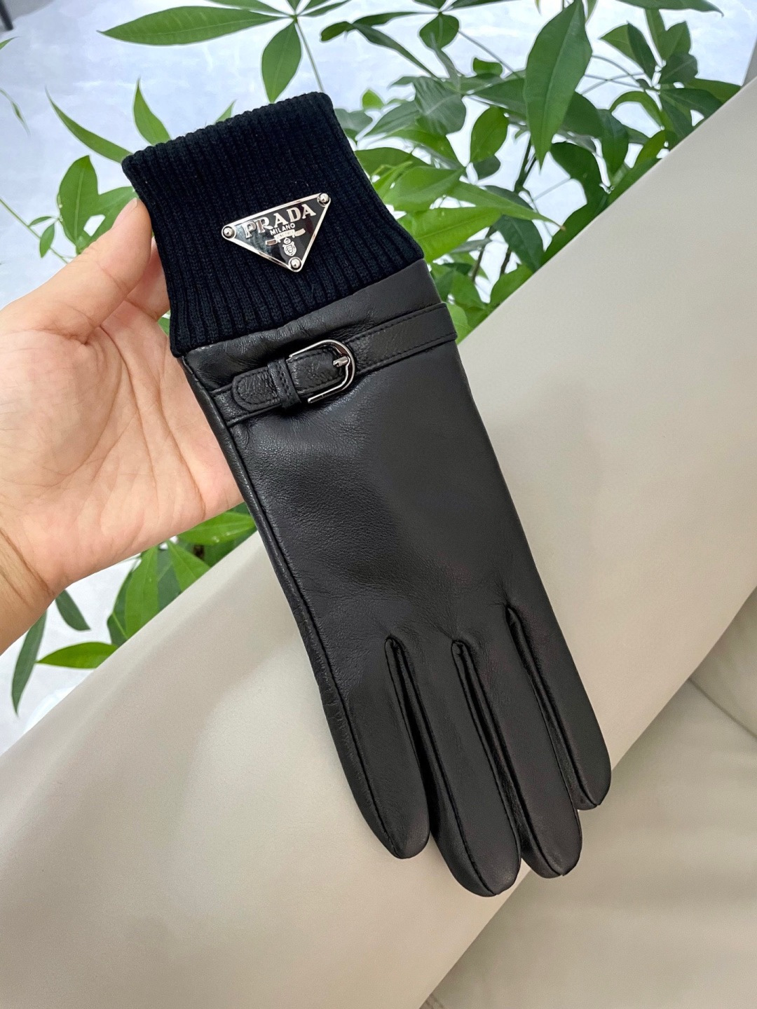 Cheap Gloves in 220644, $45 USD- [IB220644] - Replica Gloves