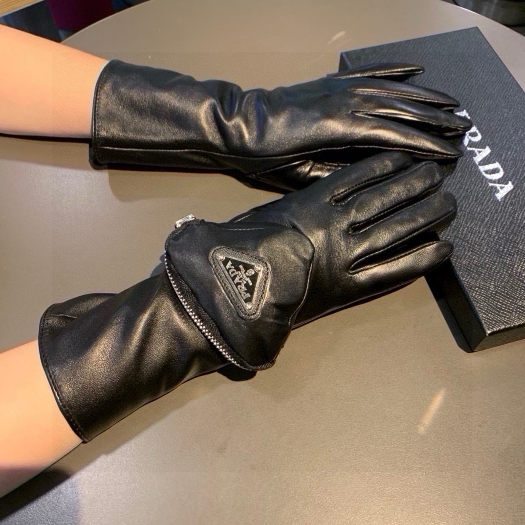 Cheap Gloves in 220646, $45 USD- [IB220646] - Replica Gloves