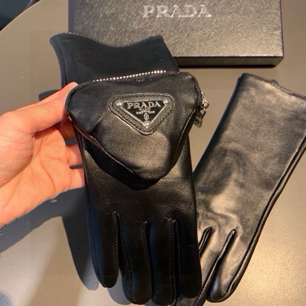 Cheap Gloves in 220646, $45 USD- [IB220646] - Replica Gloves