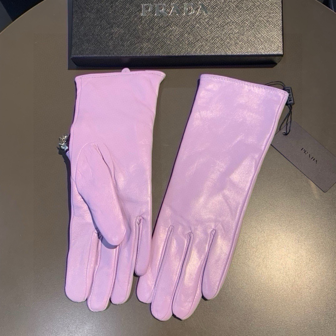 Cheap Gloves in 220647, $45 USD- [IB220647] - Replica Gloves