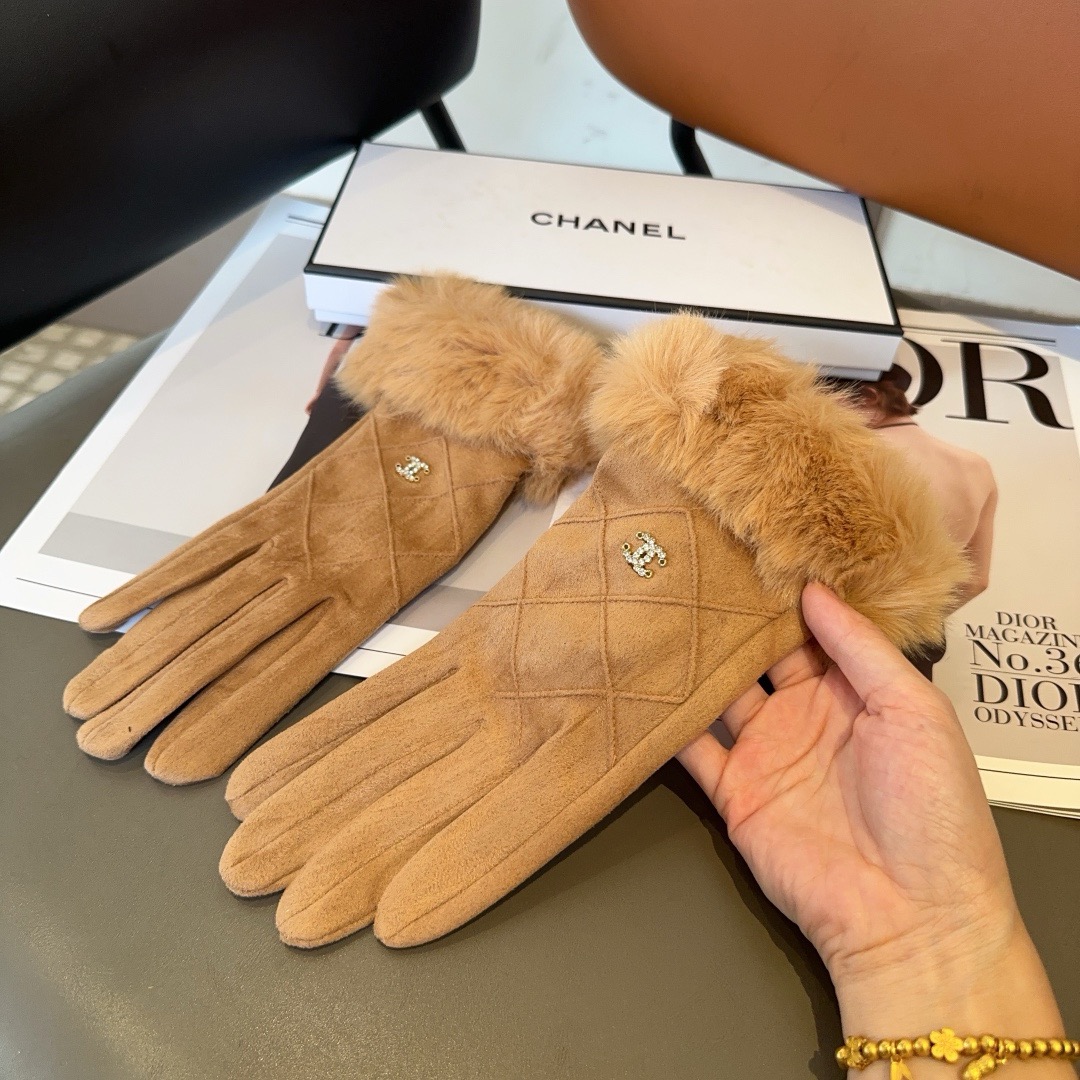 Cheap Gloves in 220667, $45 USD- [IB220667] - Replica Gloves