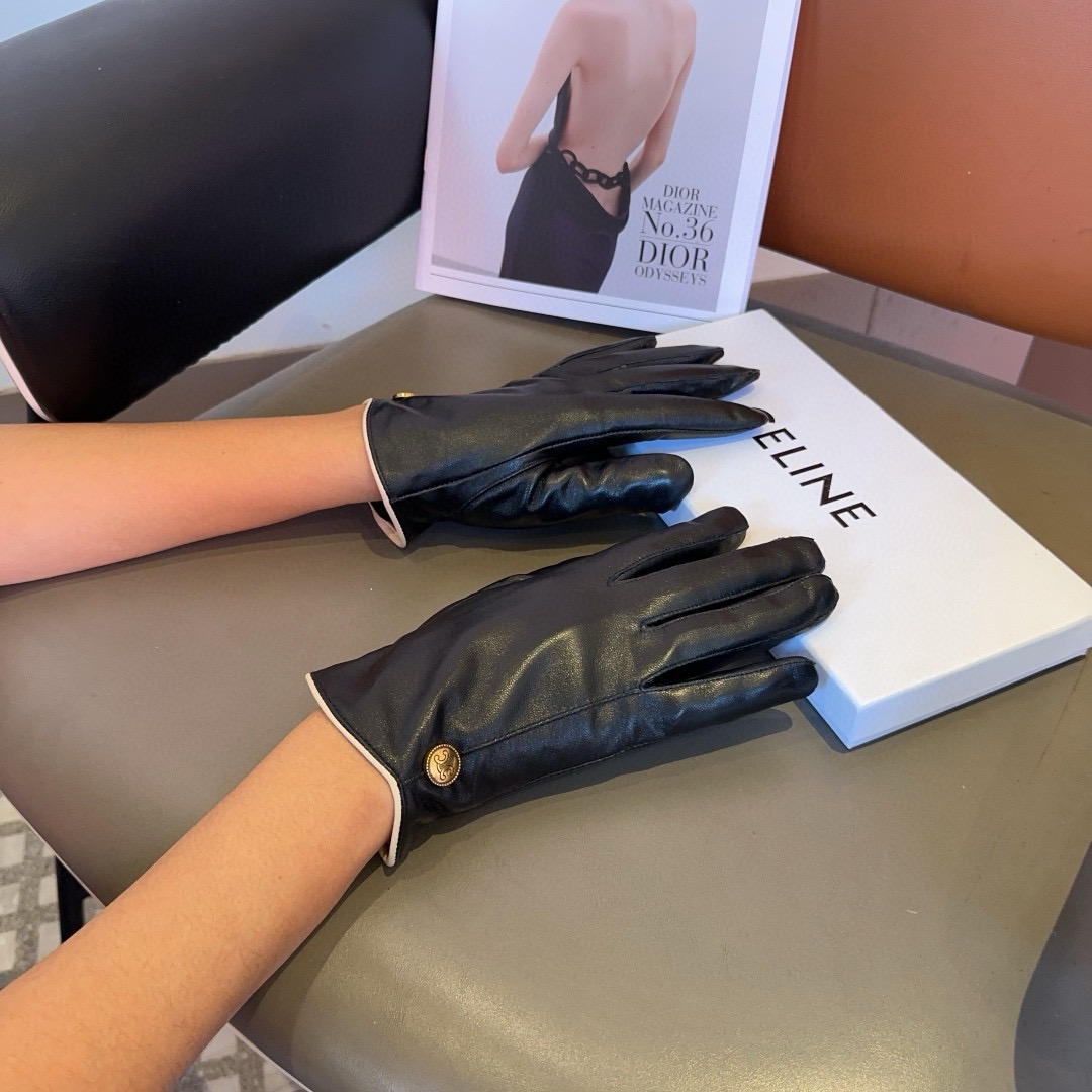 Cheap Gloves in 220668, $45 USD- [IB220668] - Replica Gloves