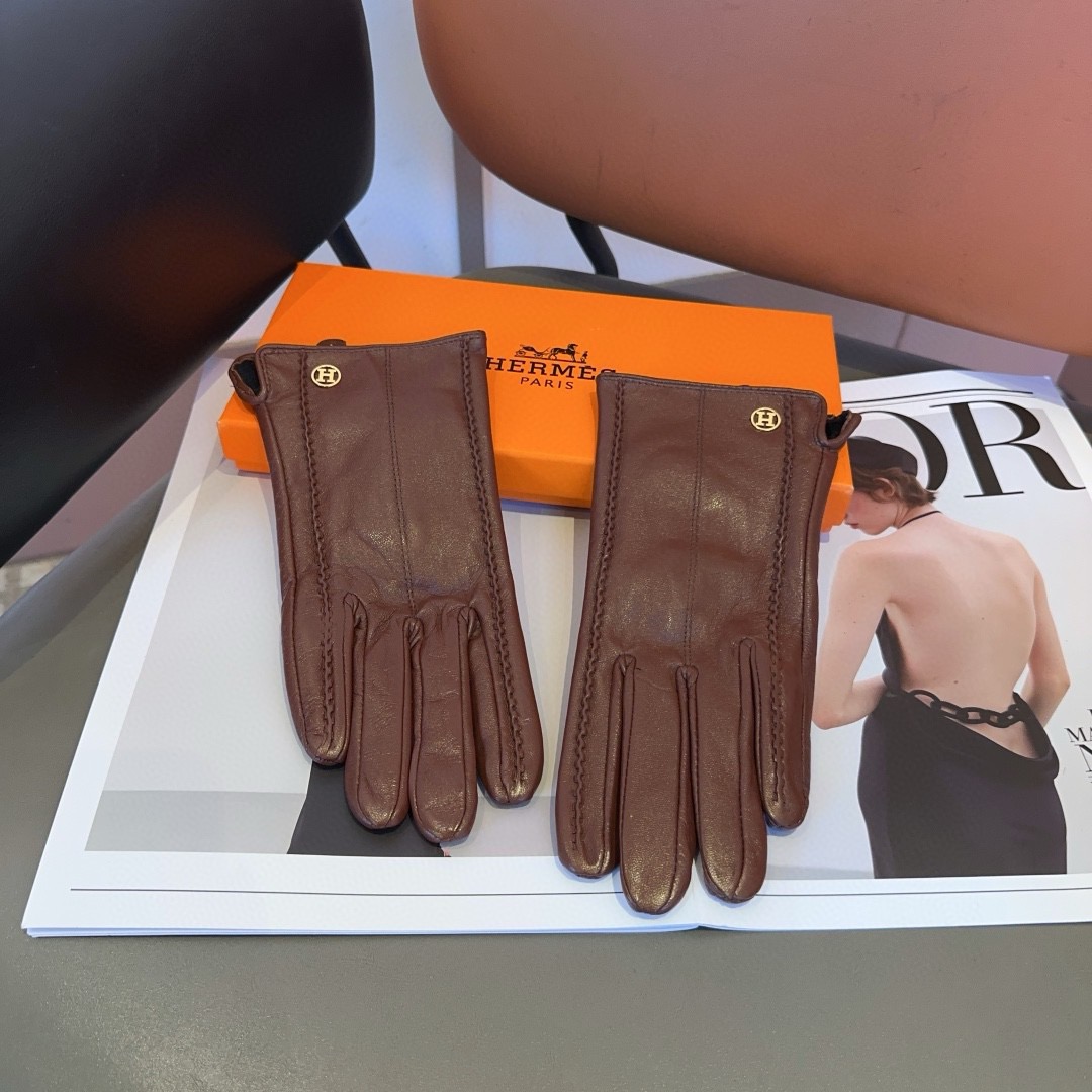 Cheap Gloves in 220675, $45 USD- [IB220675] - Replica Gloves