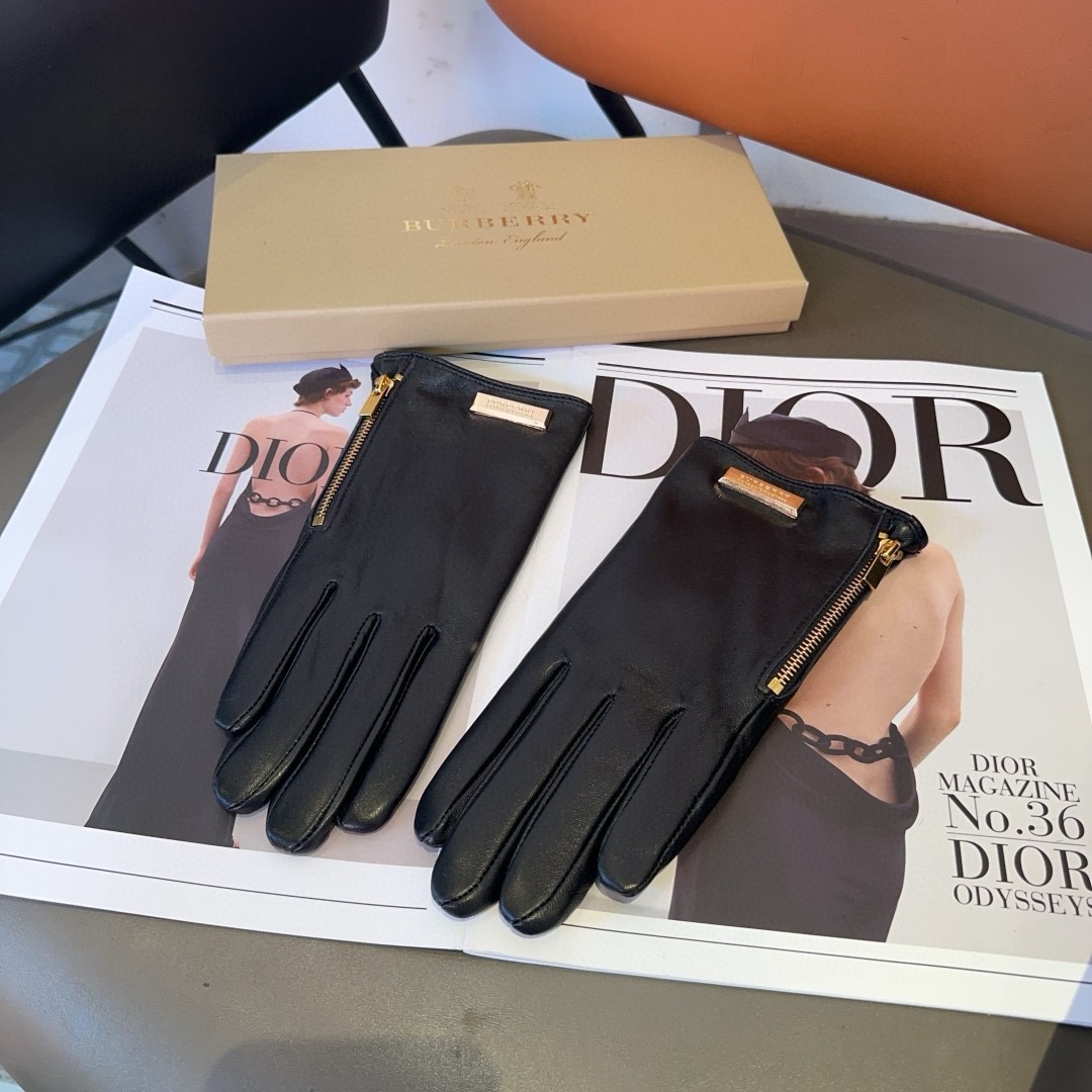 Cheap Gloves in 220681, $45 USD- [IB220681] - Replica Gloves