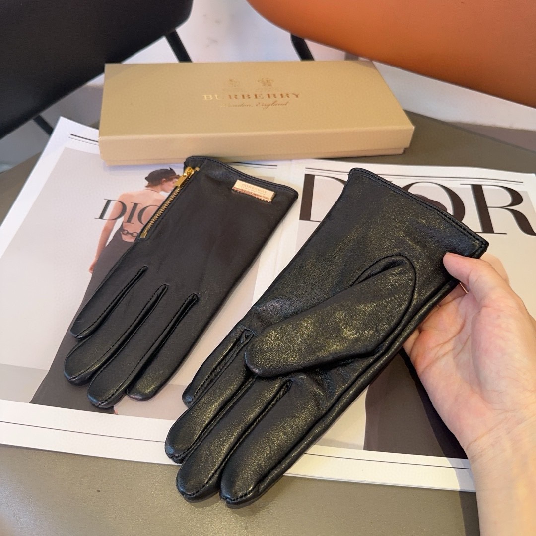 Cheap Gloves in 220681, $45 USD- [IB220681] - Replica Gloves