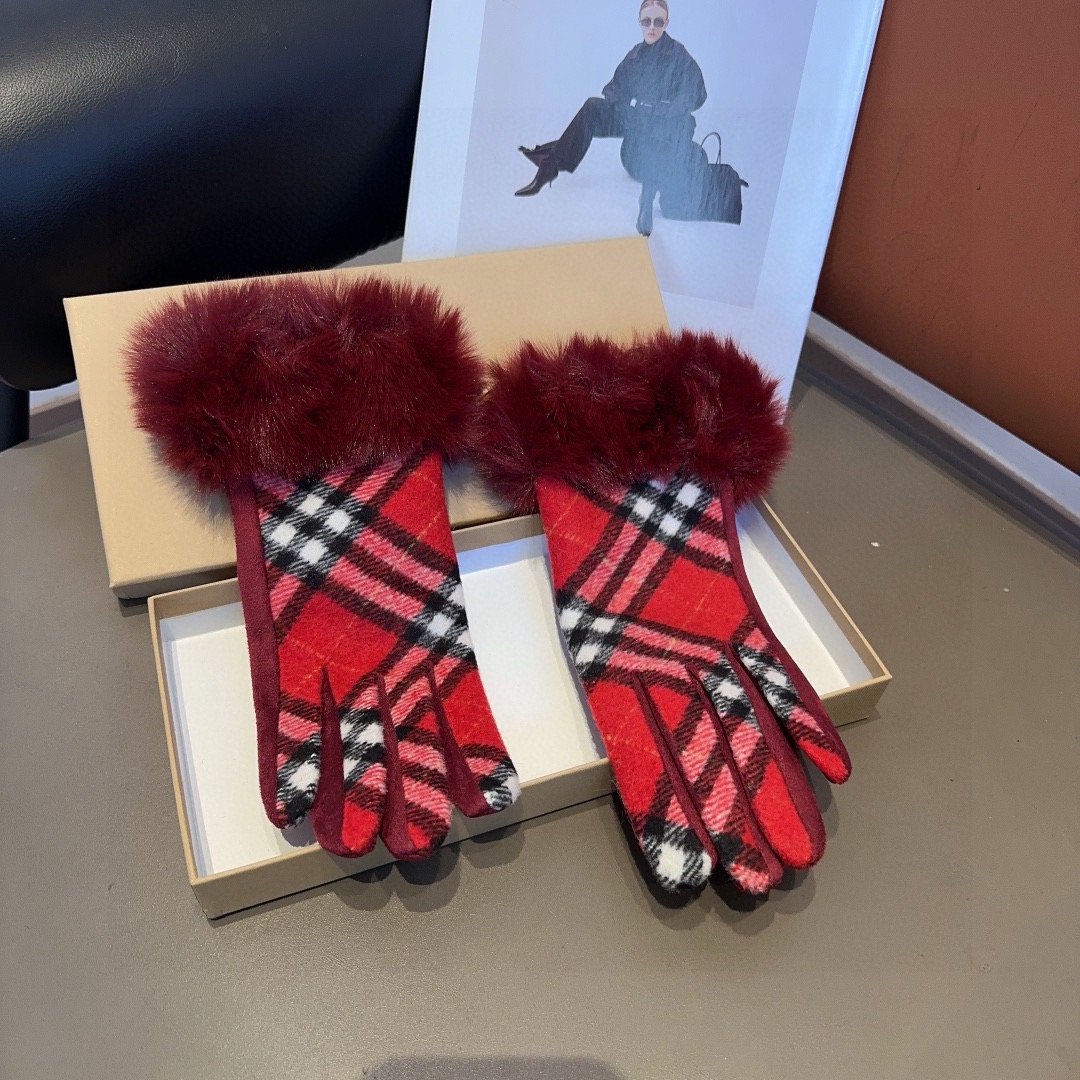 Cheap Gloves in 220682, $45 USD- [IB220682] - Replica Gloves
