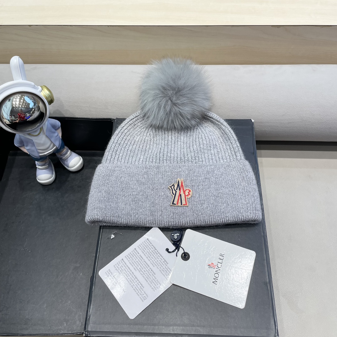 Cheap Moncler Hats in 220722, $35 USD- [IB220722] - Replica Moncler Hats