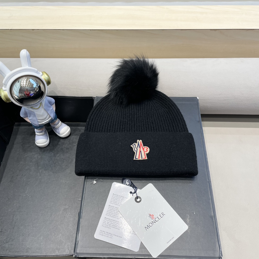 Cheap Moncler Hats in 220724, $35 USD- [IB220724] - Replica Moncler Hats