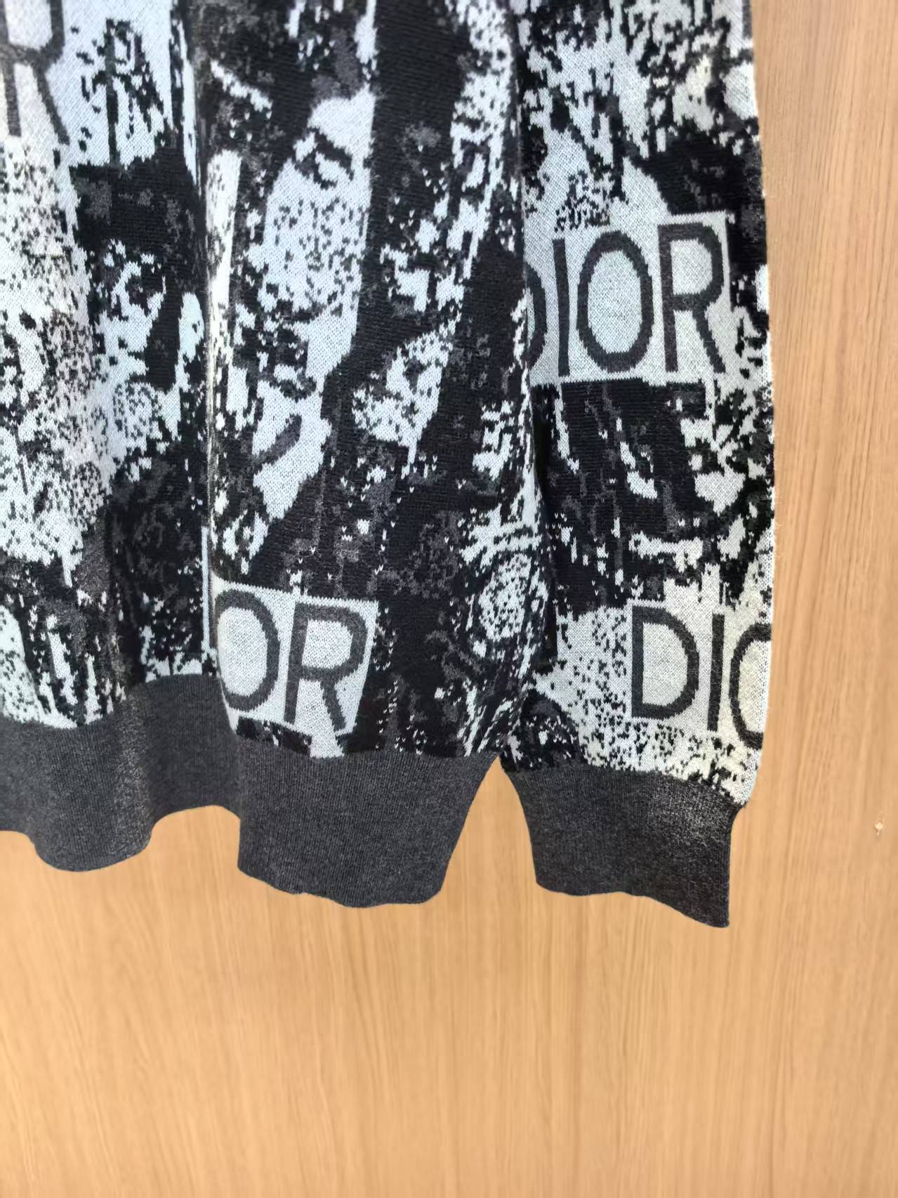 Cheap Dior Sweaters for Women in 220740, $45 USD- [IB220740] - Replica Dior Sweaters for Women