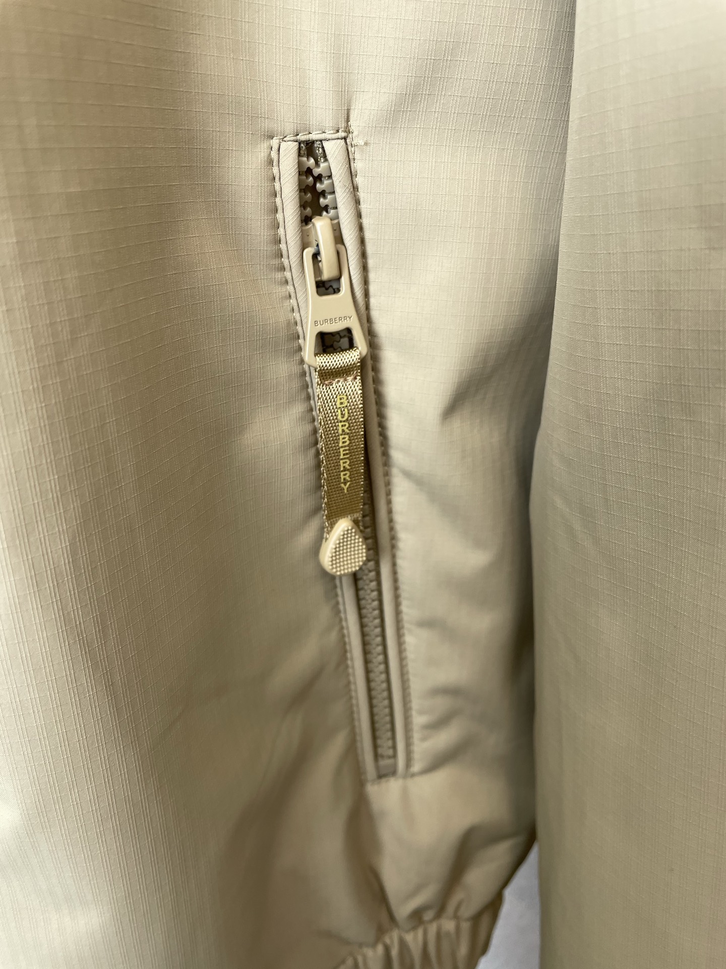 Cheap Burberry Trench Coats For Men in 221178, $110 USD- [IB221178] - Replica Burberry Trench Coats For Men