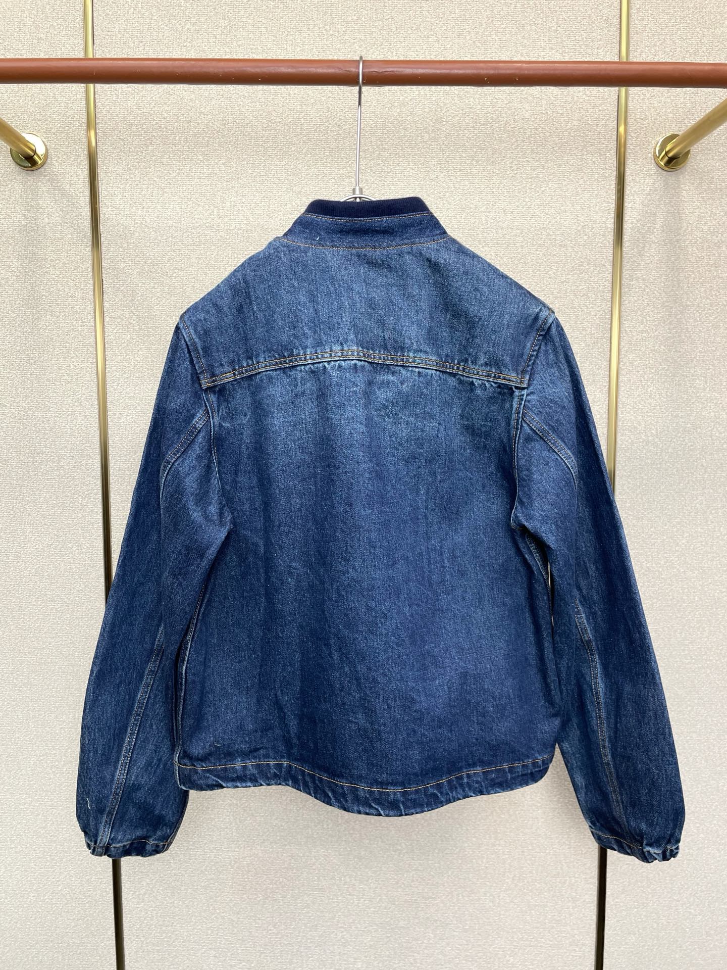 Cheap Louis Vuitton Thin Jackets For Men in 221237, $120 USD- [IB221237] - Replica Louis Vuitton Thin Jackets For Men