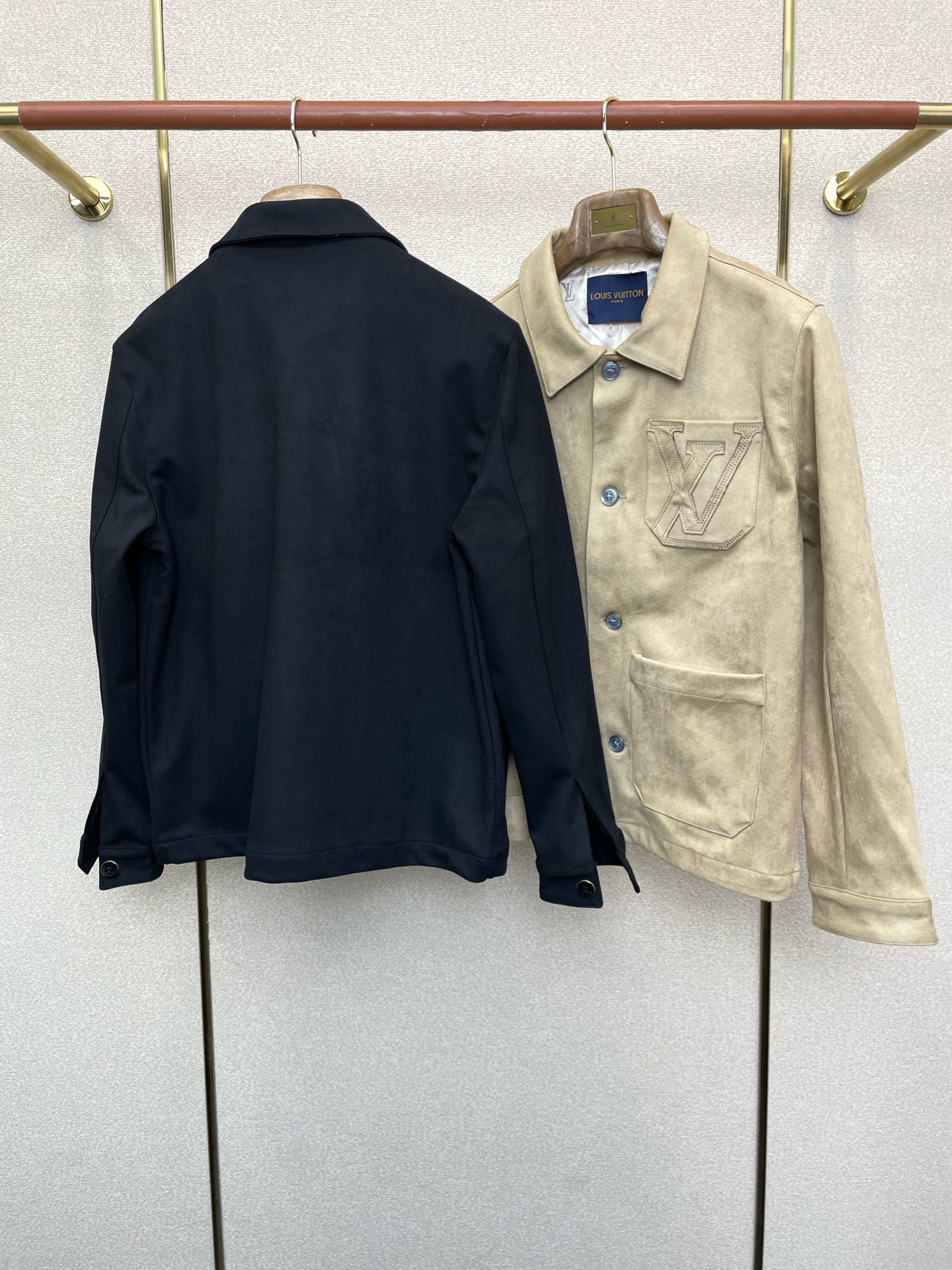 Cheap Louis Vuitton Thin Jackets For Men in 221238, $125 USD- [IB221238] - Replica Louis Vuitton Thin Jackets For Men