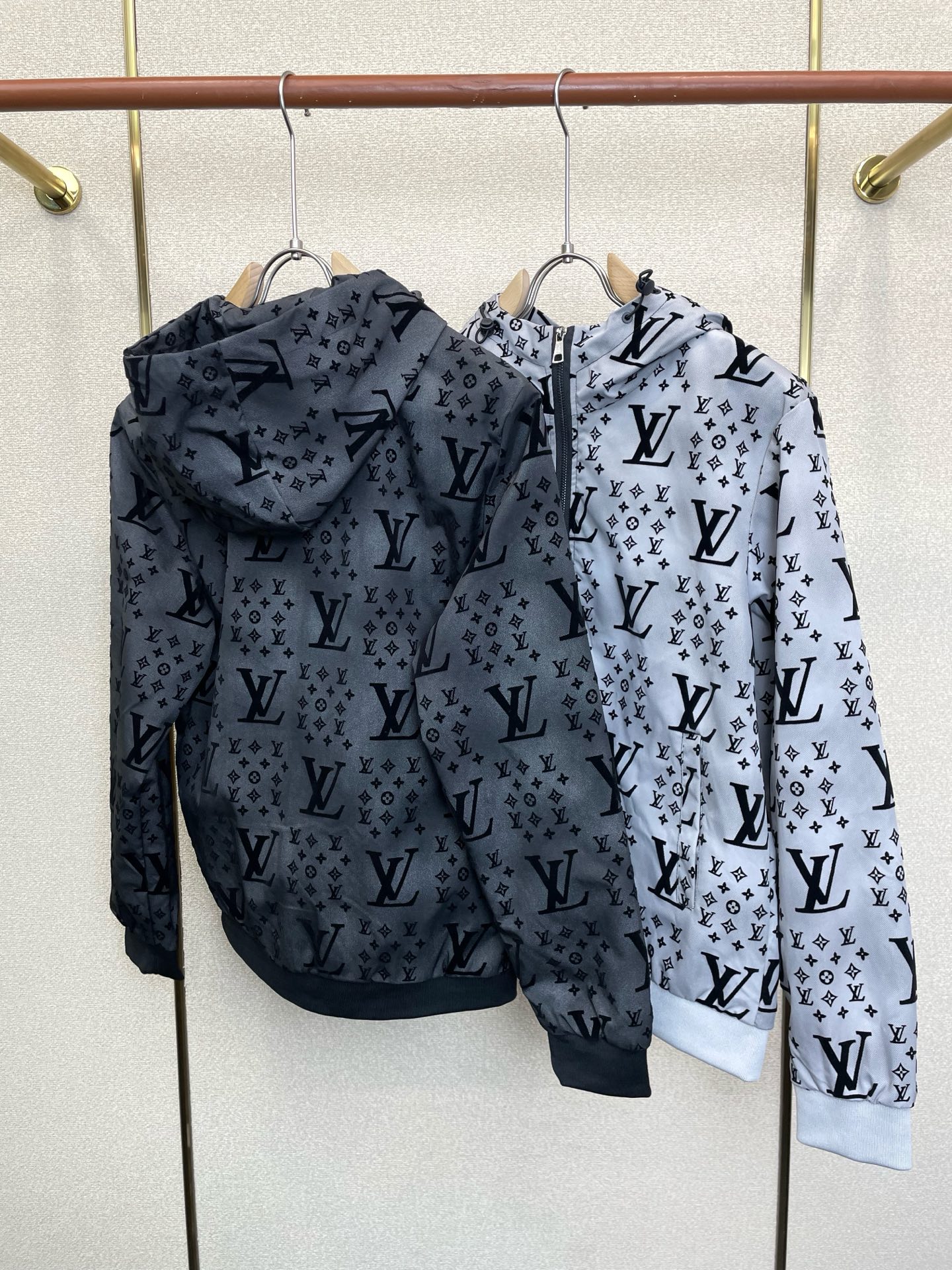 Cheap Louis Vuitton Thin Jackets For Men in 221245, $110 USD- [IB221245] - Replica Louis Vuitton Thin Jackets For Men
