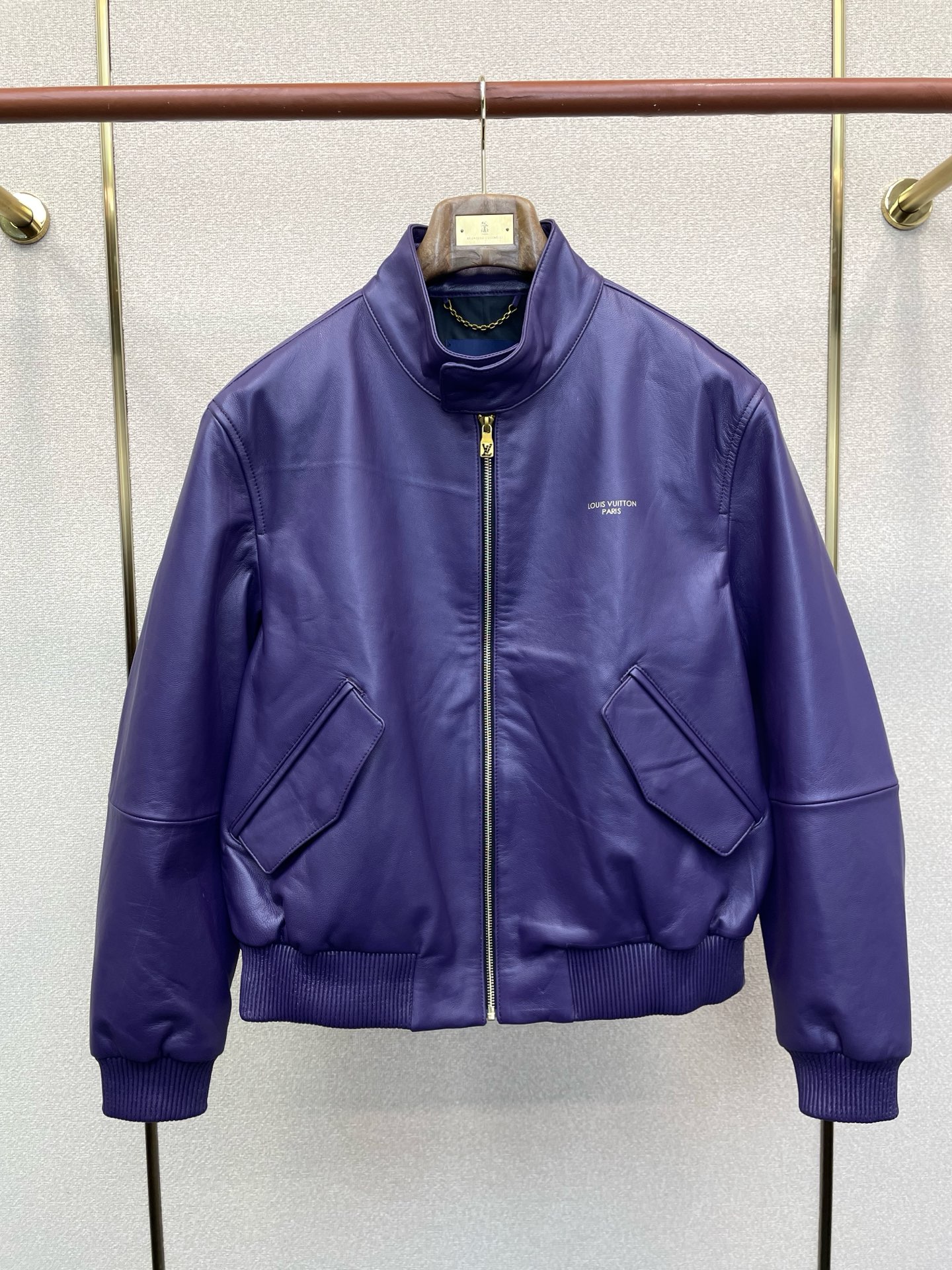 Cheap Louis Vuitton Thick Jackets For Men in 221247, $450 USD- [IB221247] - Replica Louis Vuitton Thick Jackets For Men