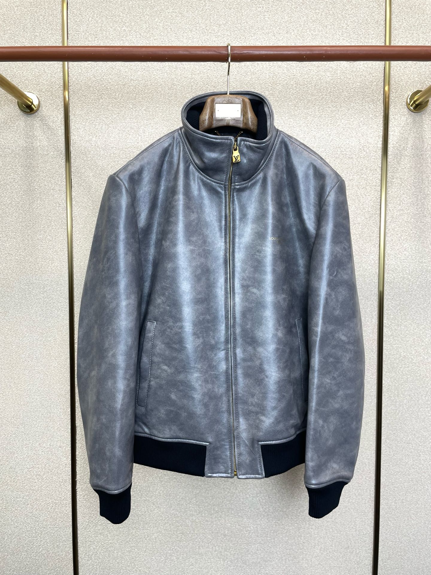 Cheap Louis Vuitton Thick Jackets For Men in 221253, $450 USD- [IB221253] - Replica Louis Vuitton Thick Jackets For Men