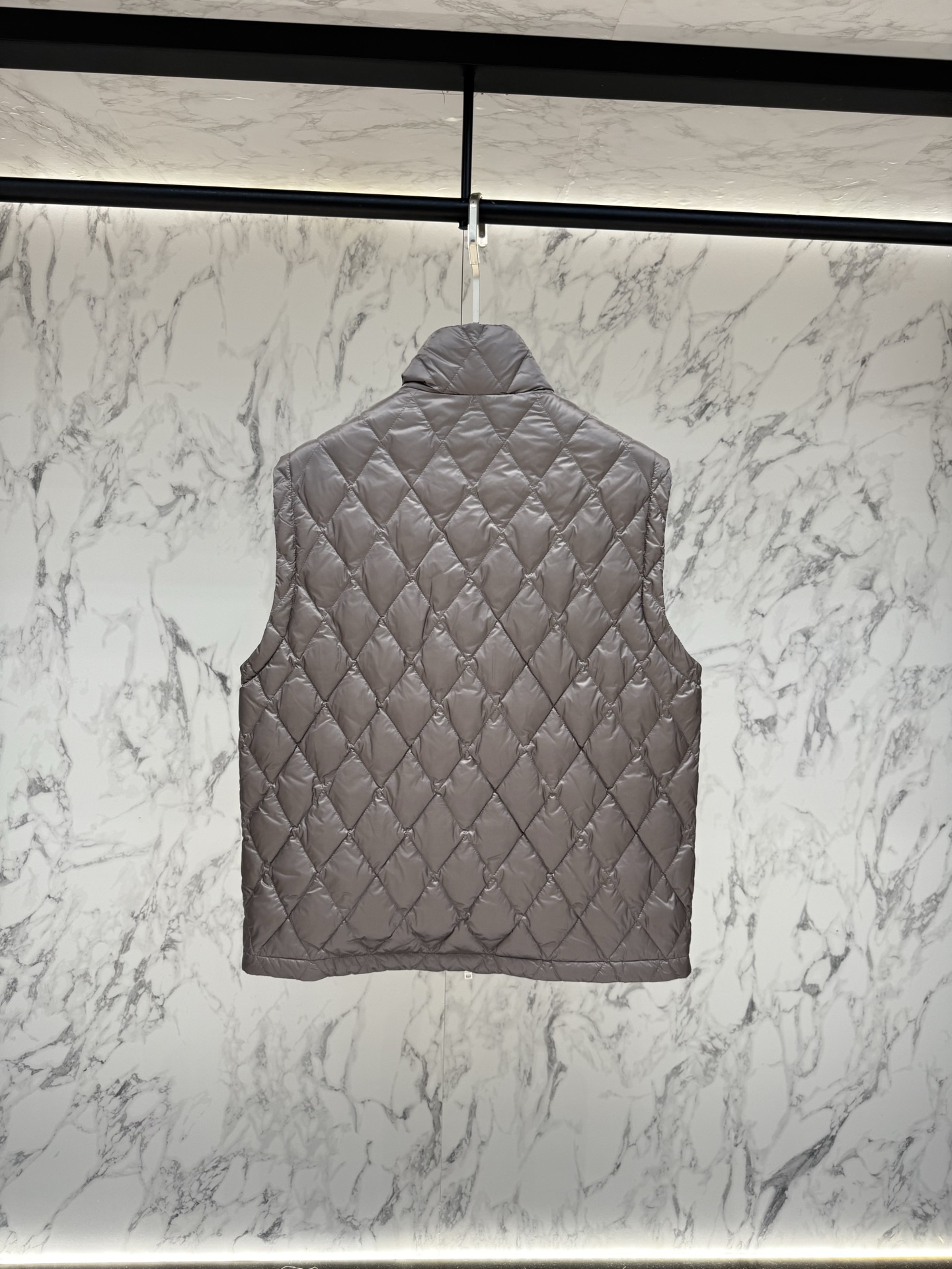 Cheap Prada Down Coats in 221289, $105 USD- [IB221289] - Replica Prada Down Coats