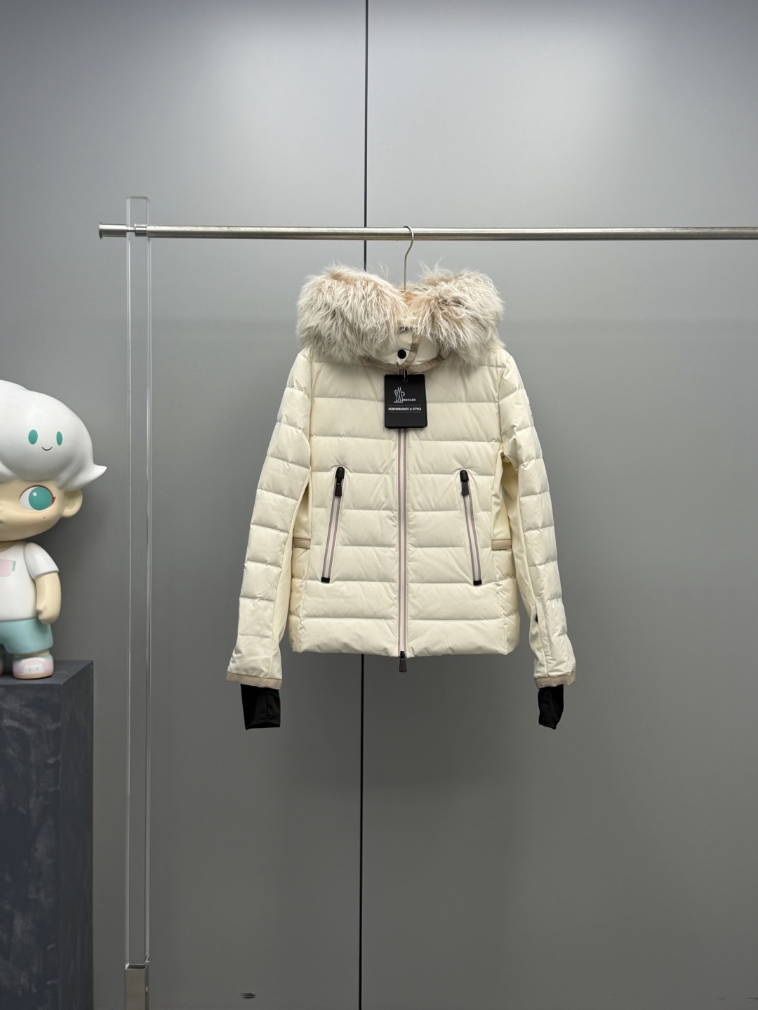 Cheap Moncle Thick Coats For Women in 221497, $150 USD- [IB221497] - Replica Moncle Thick Coats For Women