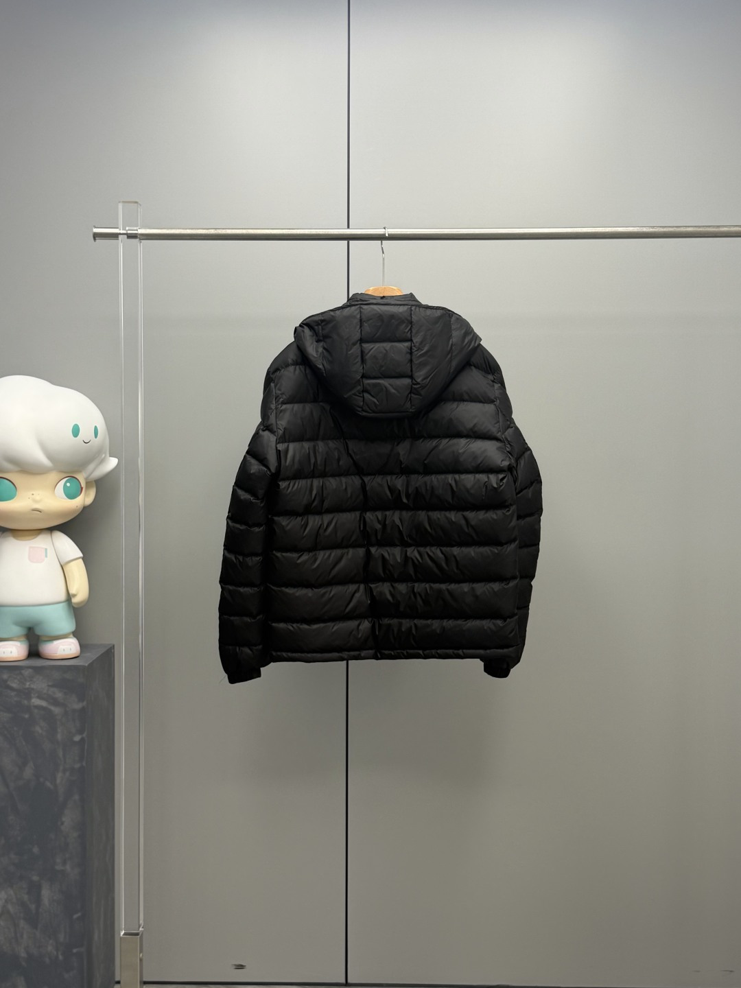Cheap Moncle Thick Coats For Women in 221498, $150 USD- [IB221498] - Replica Moncle Thick Coats For Women