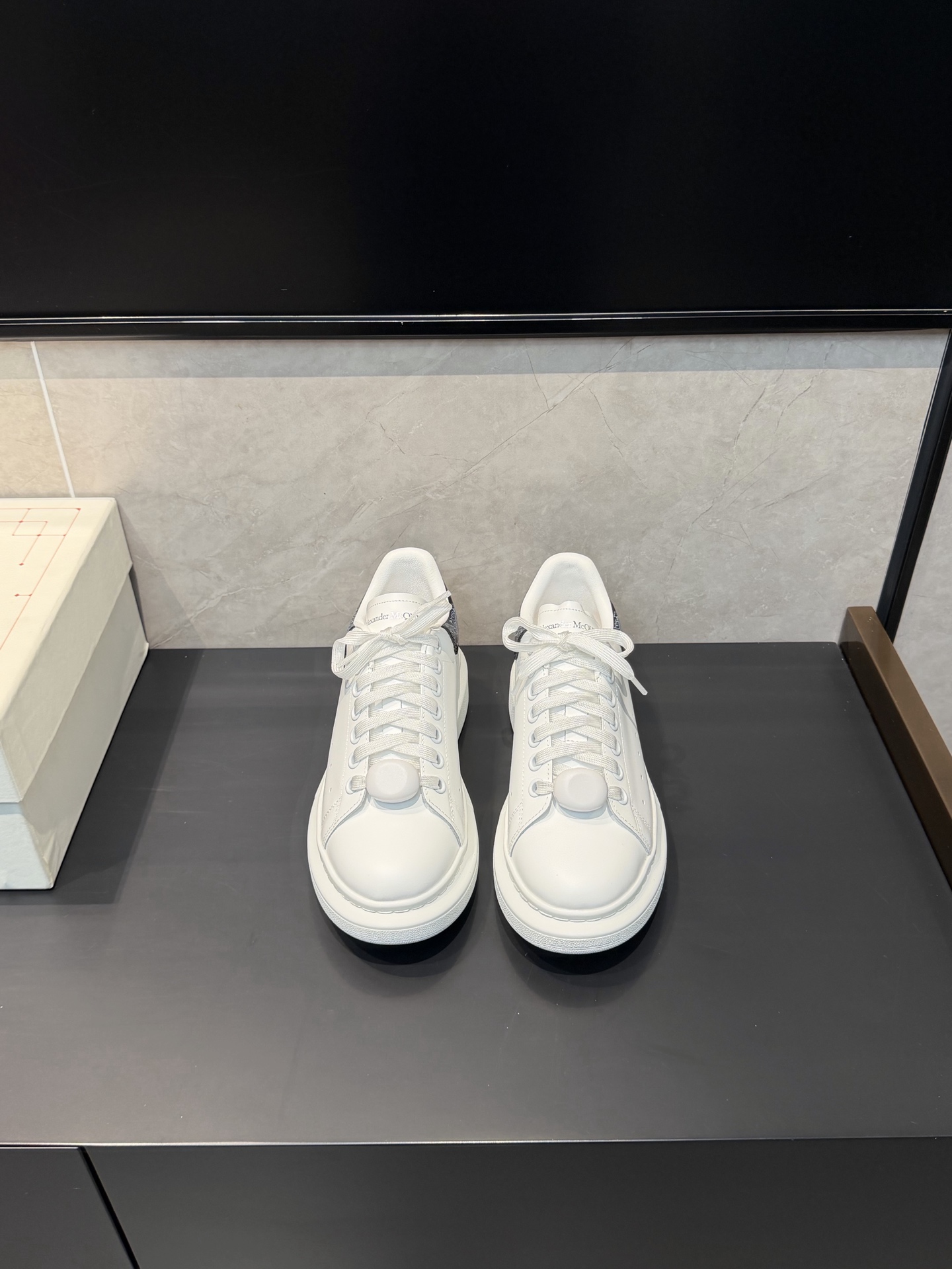 Cheap Alexander Mcqueen Sneakers For Women in 221499, $90 USD- [IB221499] - Replica Alexander Mcqueen Sneakers For Women