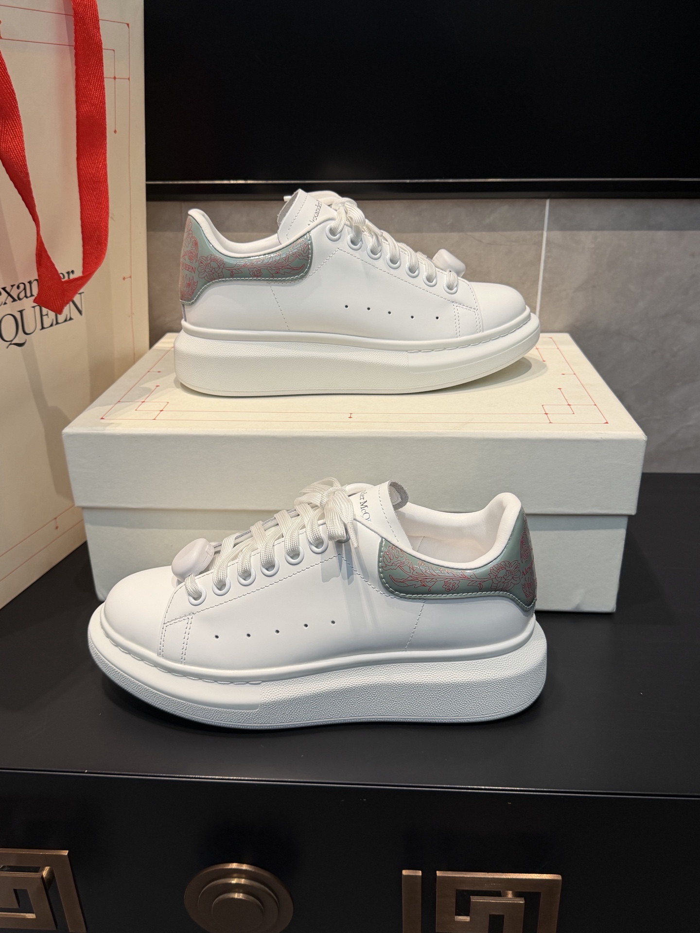 Cheap Alexander Mcqueen Sneakers For Women in 221503, $90 USD- [IB221503] - Replica Alexander Mcqueen Sneakers For Women