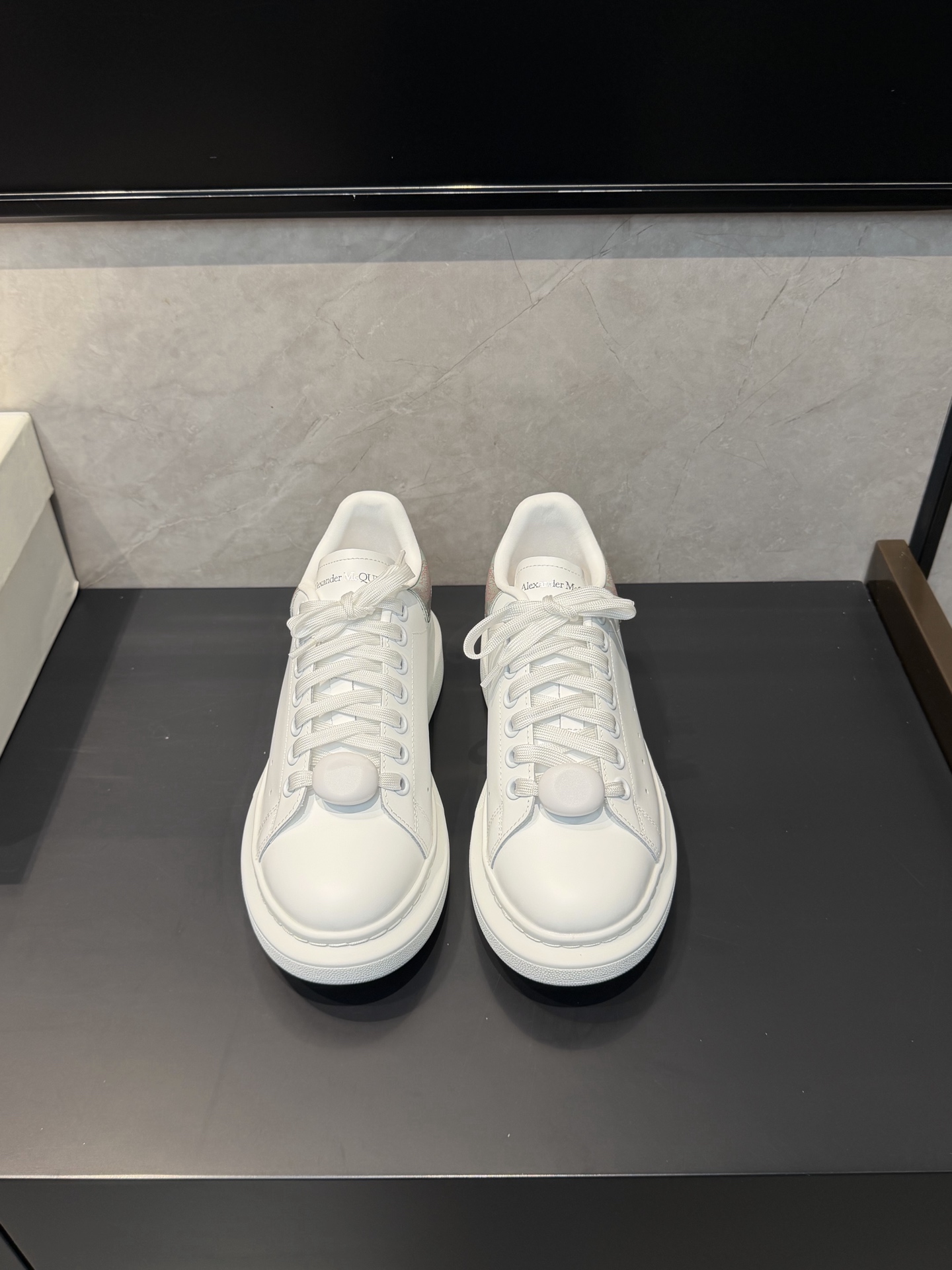 Cheap Alexander Mcqueen Sneakers For Women in 221503, $90 USD- [IB221503] - Replica Alexander Mcqueen Sneakers For Women