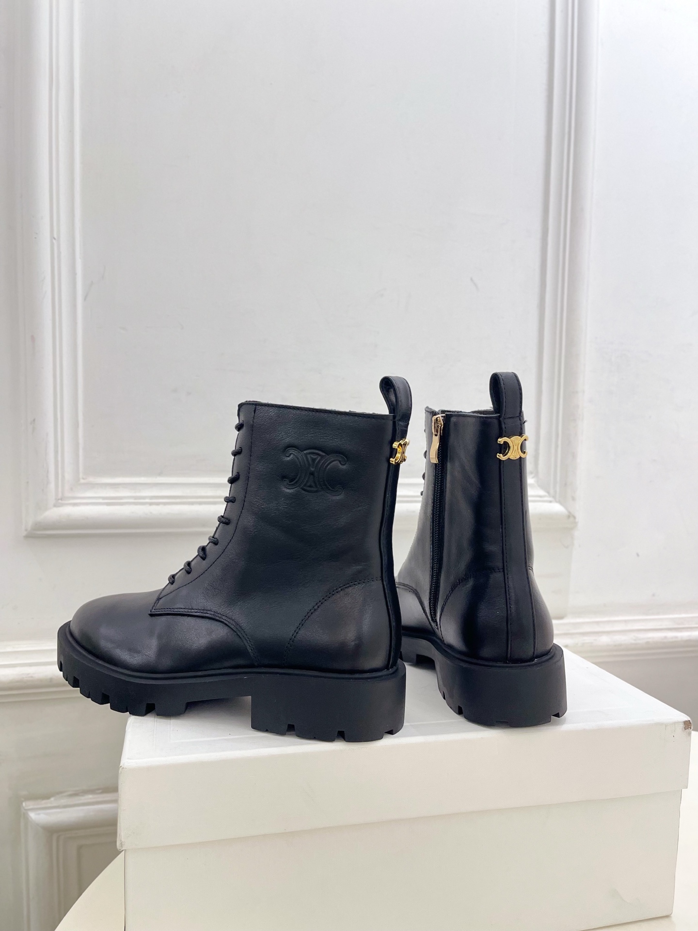 Cheap Celine Shoes in 221510, $115 USD- [IB221510] - Replica Celine Shoes