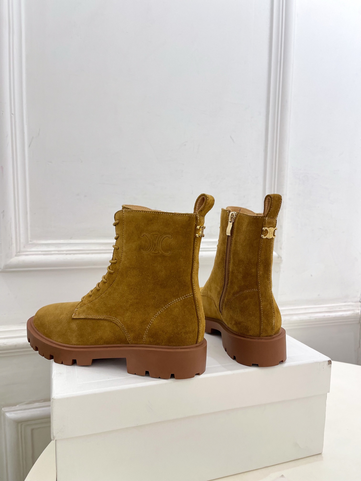 Cheap Celine Shoes in 221511, $115 USD- [IB221511] - Replica Celine Shoes