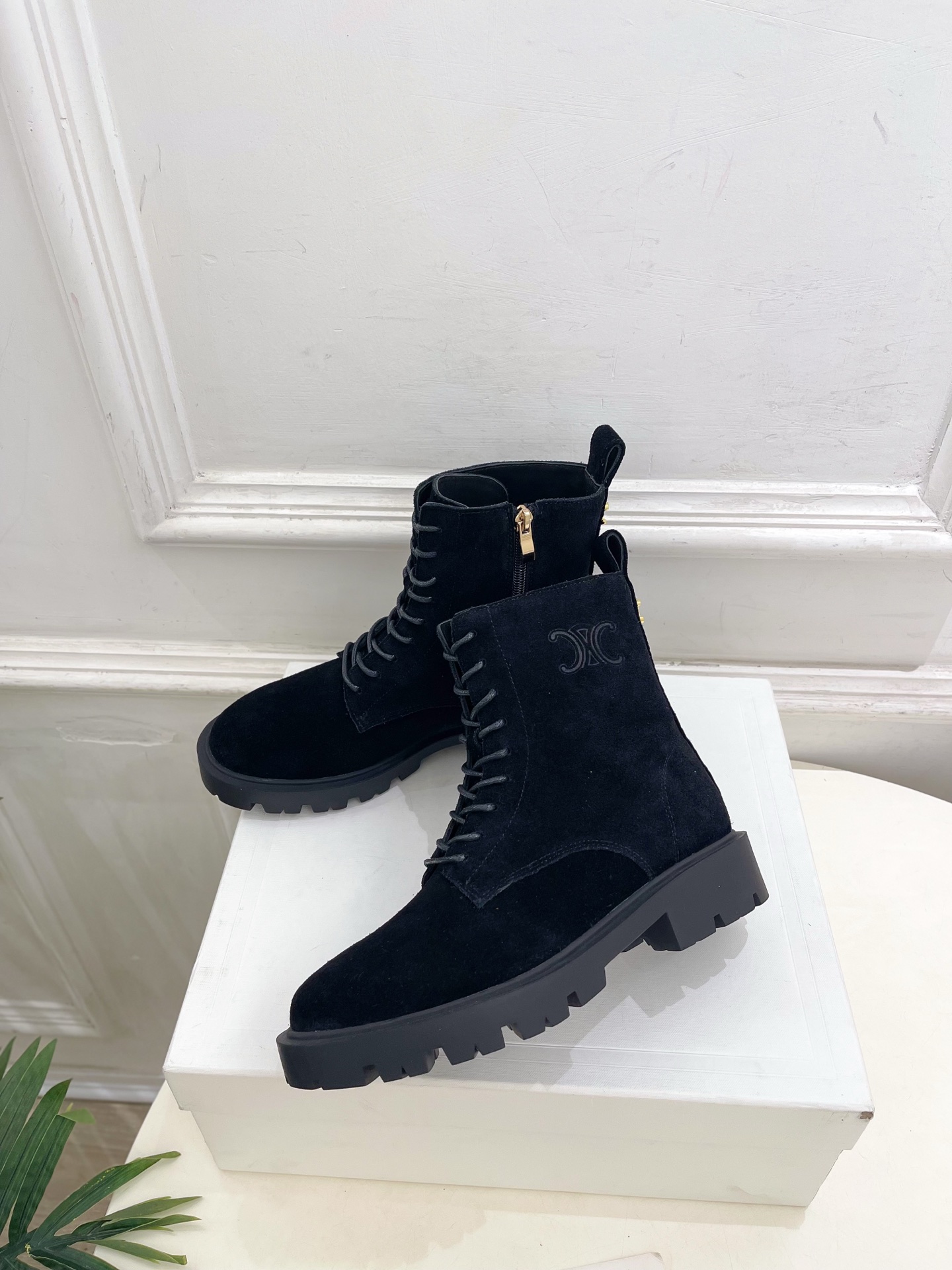 Cheap Celine Shoes in 221513, $115 USD- [IB221513] - Replica Celine Shoes