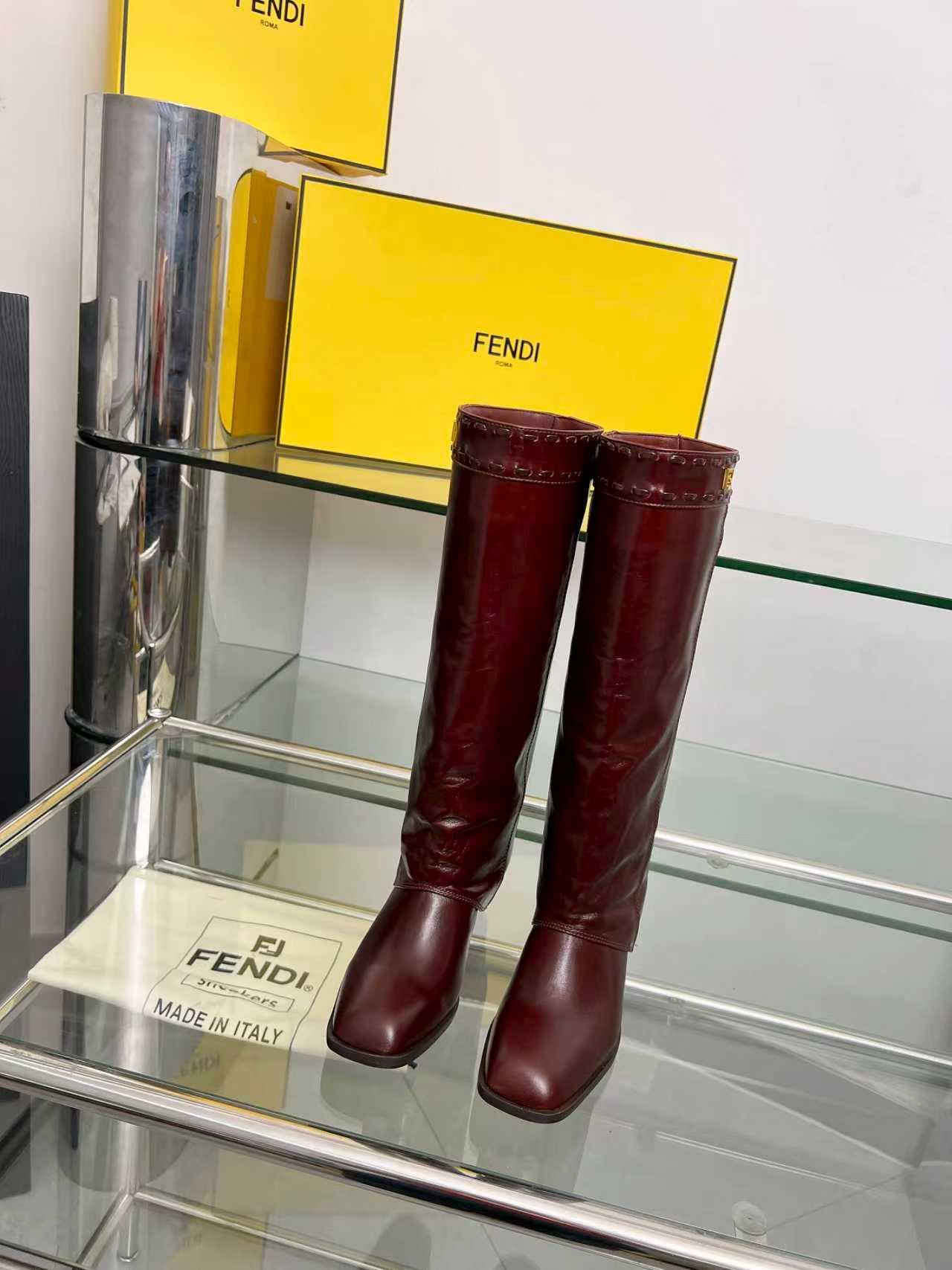 Cheap Fendi Sneakers For Women in 221542, $125 USD- [IB221542] - Replica Fendi Sneakers For Women