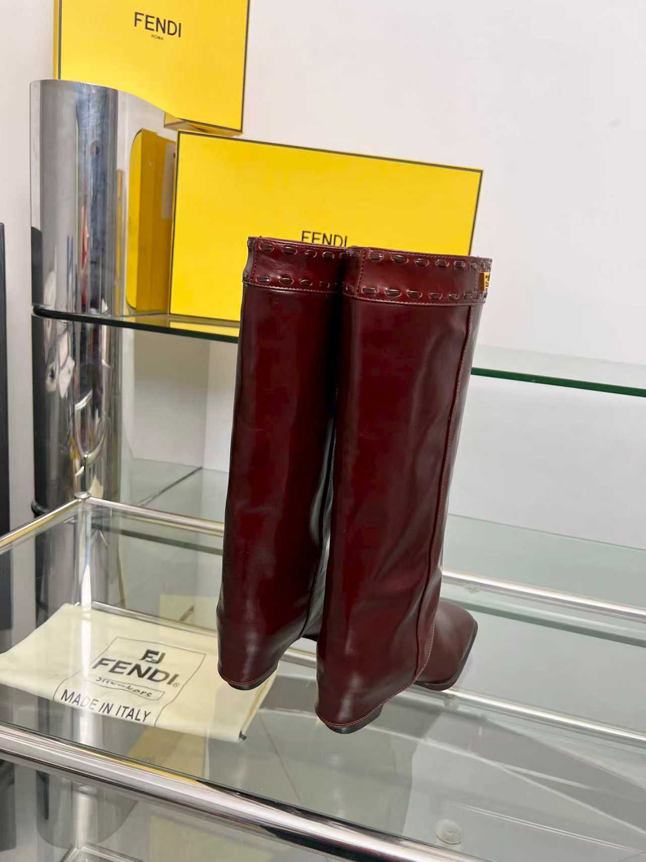 Cheap Fendi Sneakers For Women in 221542, $125 USD- [IB221542] - Replica Fendi Sneakers For Women