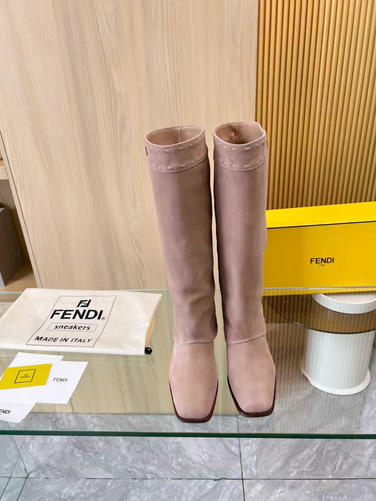 Cheap Fendi Sneakers For Women in 221543, $125 USD- [IB221543] - Replica Fendi Sneakers For Women