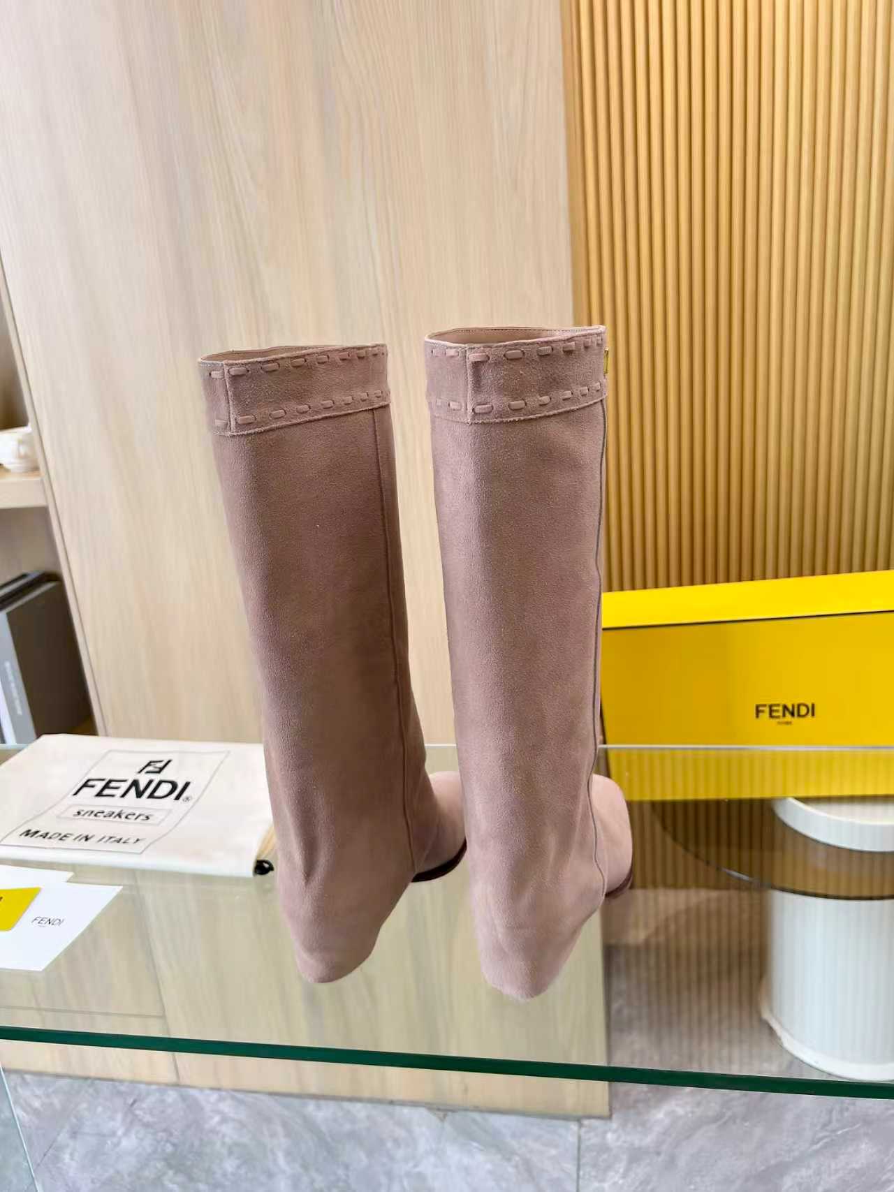 Cheap Fendi Sneakers For Women in 221543, $125 USD- [IB221543] - Replica Fendi Sneakers For Women