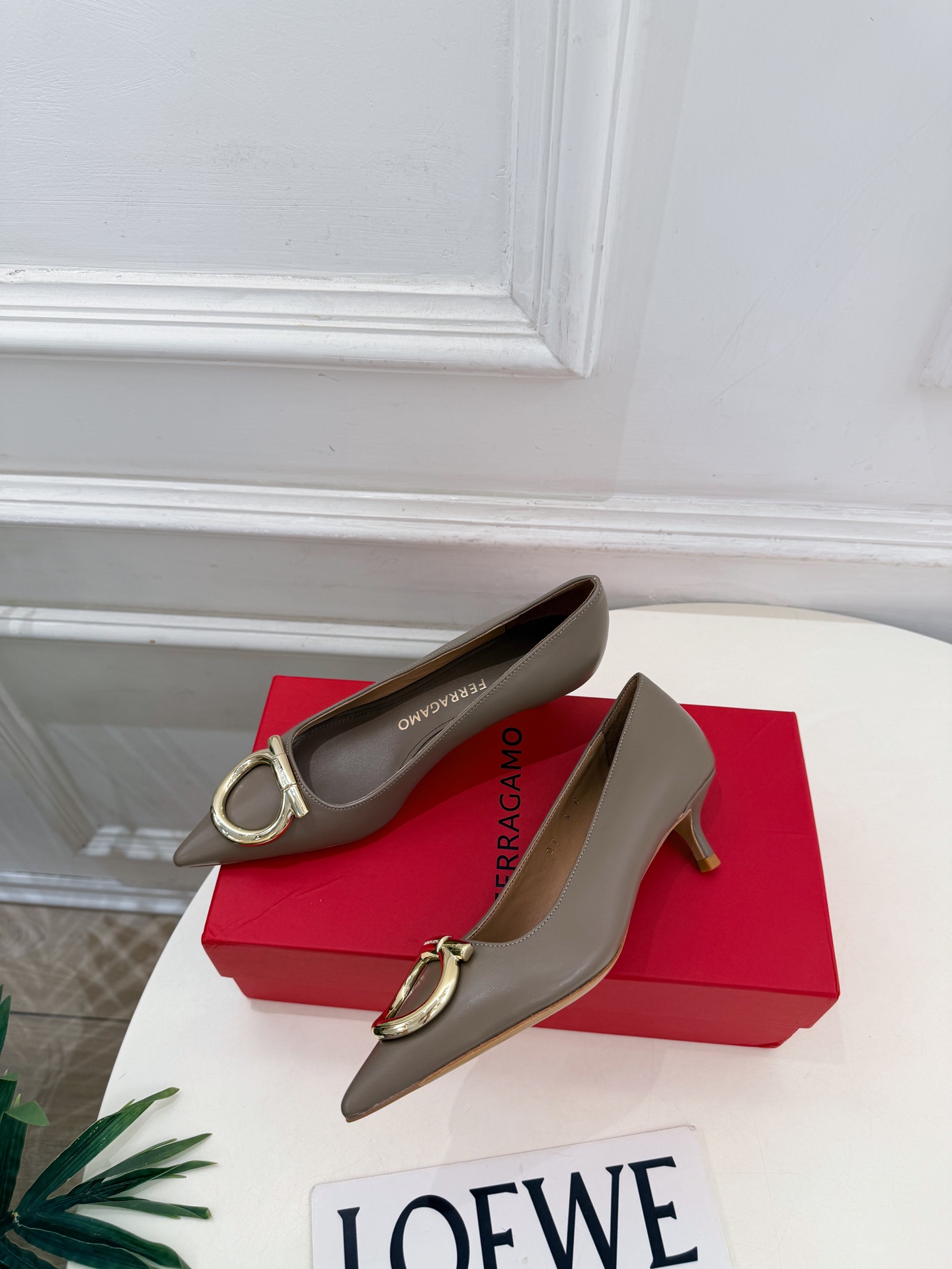 Cheap Ferragamo Loafers and Drivers For Women in 221547, $105 USD- [IB221547] - Replica Ferragamo Loafers and Drivers For Women