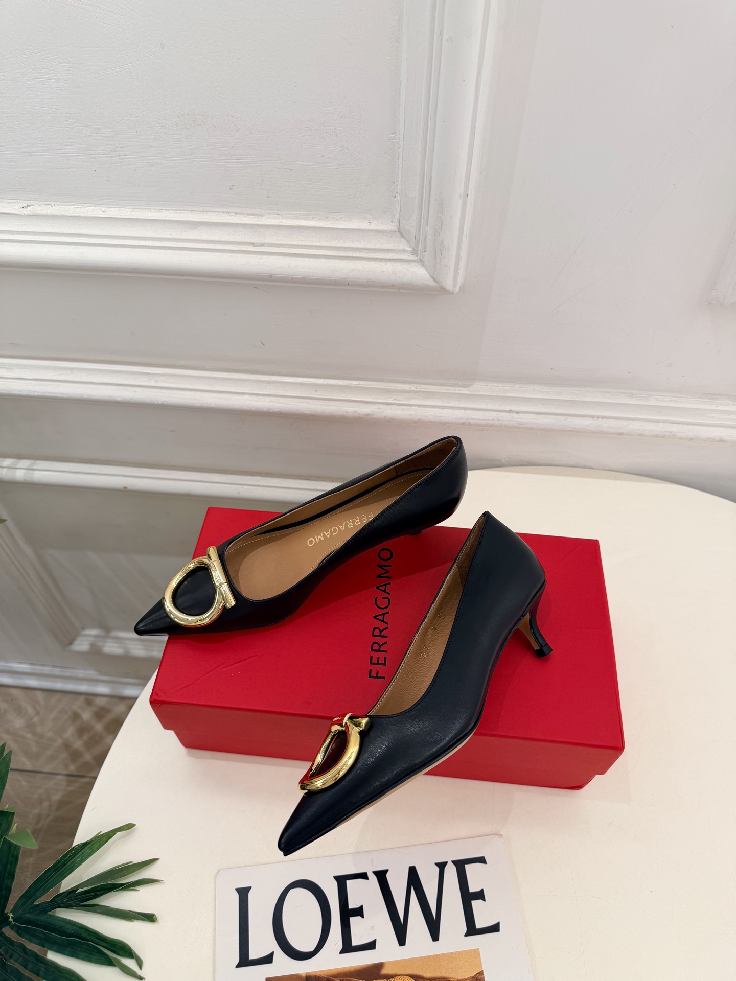 Cheap Ferragamo Loafers and Drivers For Women in 221548, $105 USD- [IB221548] - Replica Ferragamo Loafers and Drivers For Women