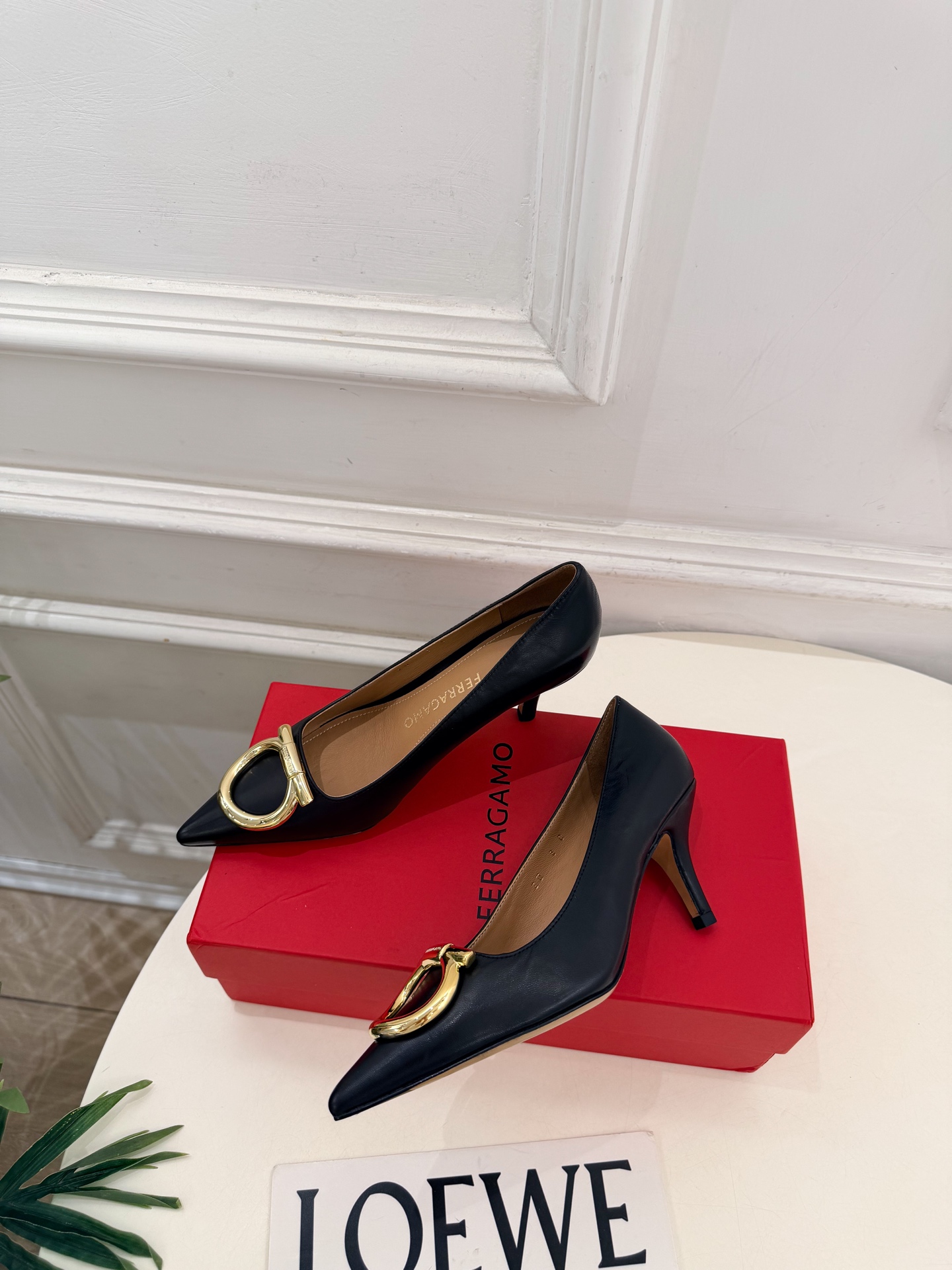 Cheap Ferragamo Loafers and Drivers For Women in 221552, $105 USD- [IB221552] - Replica Ferragamo Loafers and Drivers For Women