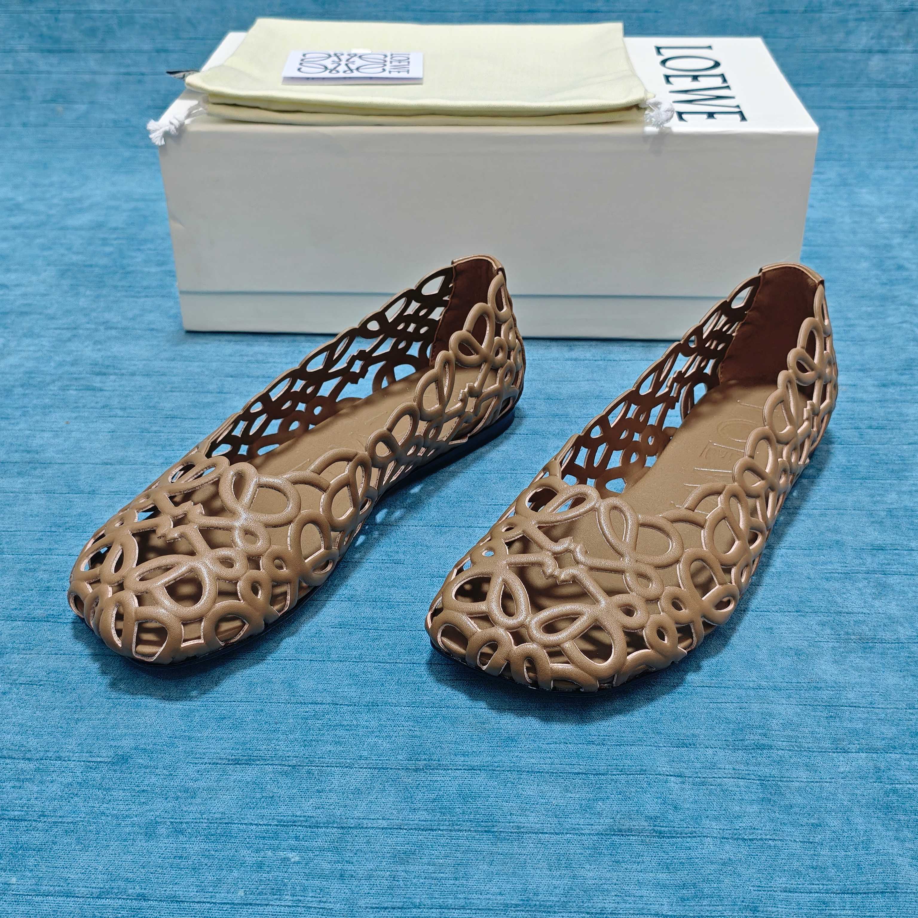 Cheap Loewe Slippers in 221561, $65 USD- [IB221561] - Replica Loewe Slippers