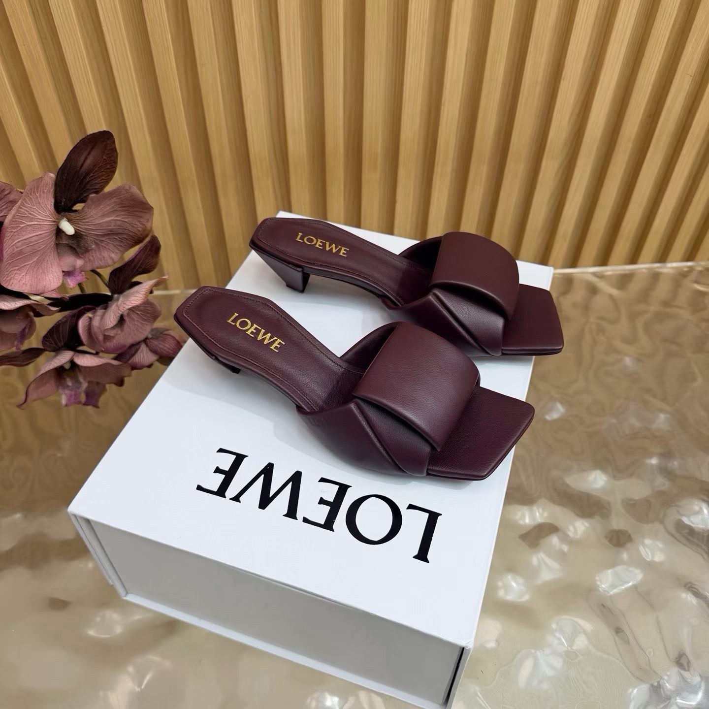 Cheap Loewe Slippers in 221570, $70 USD- [IB221570] - Replica Loewe Slippers