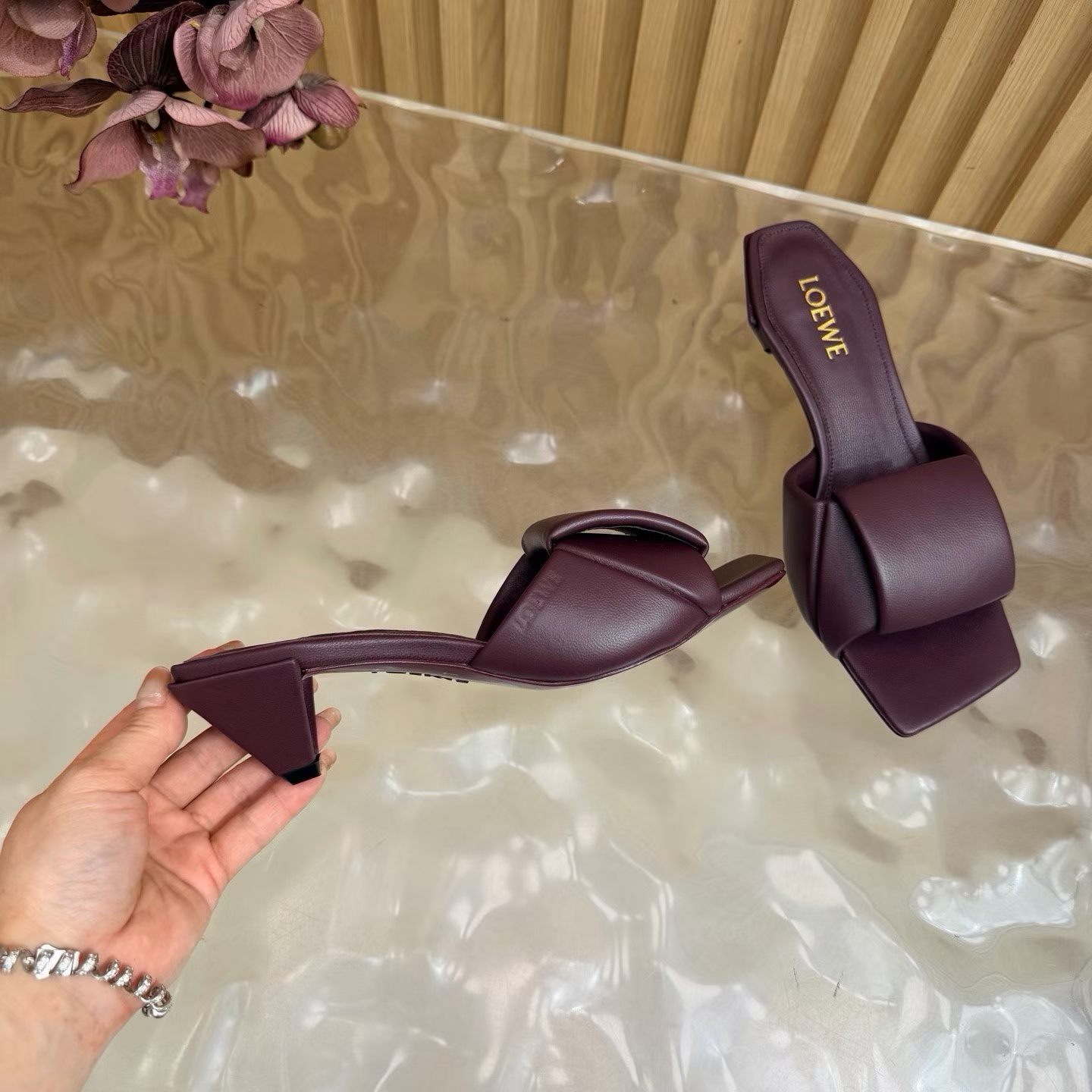 Cheap Loewe Slippers in 221570, $70 USD- [IB221570] - Replica Loewe Slippers