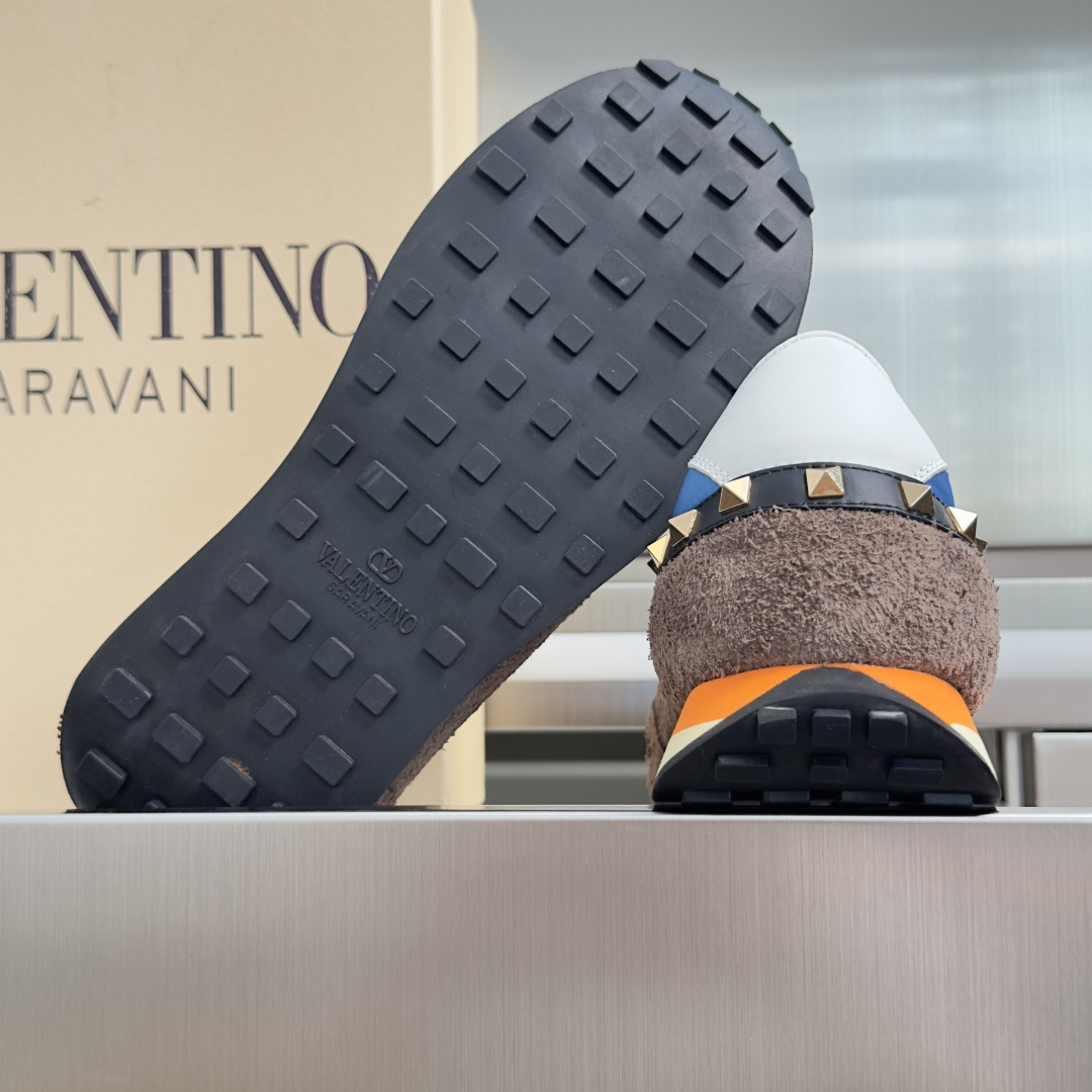Cheap Valentino Sneakers For Women in 221610, $90 USD- [IB221610] - Replica Valentino Sneakers For Women
