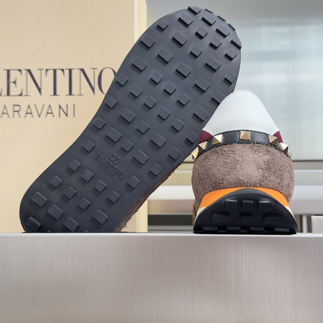 Cheap Valentino Sneakers For Women in 221613, $90 USD- [IB221613] - Replica Valentino Sneakers For Women